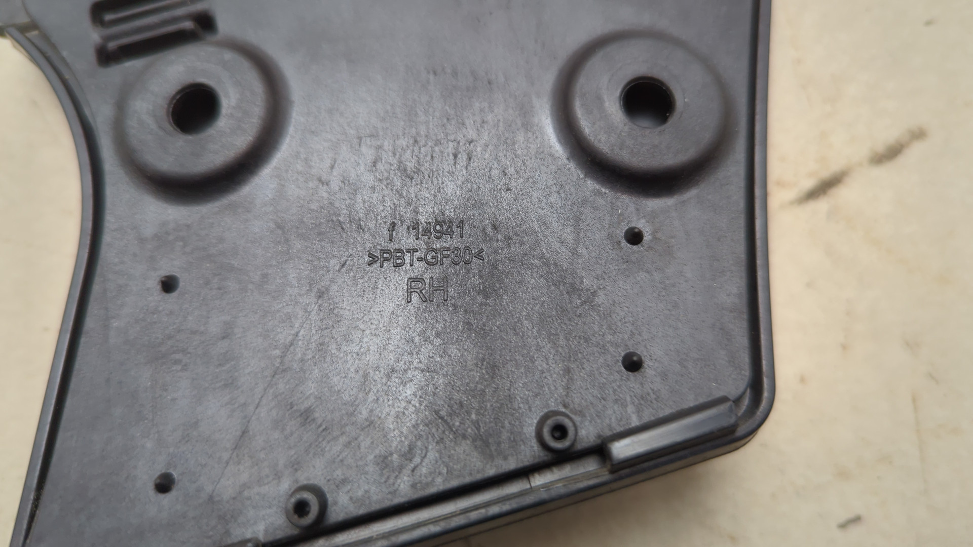 Накладка стойки