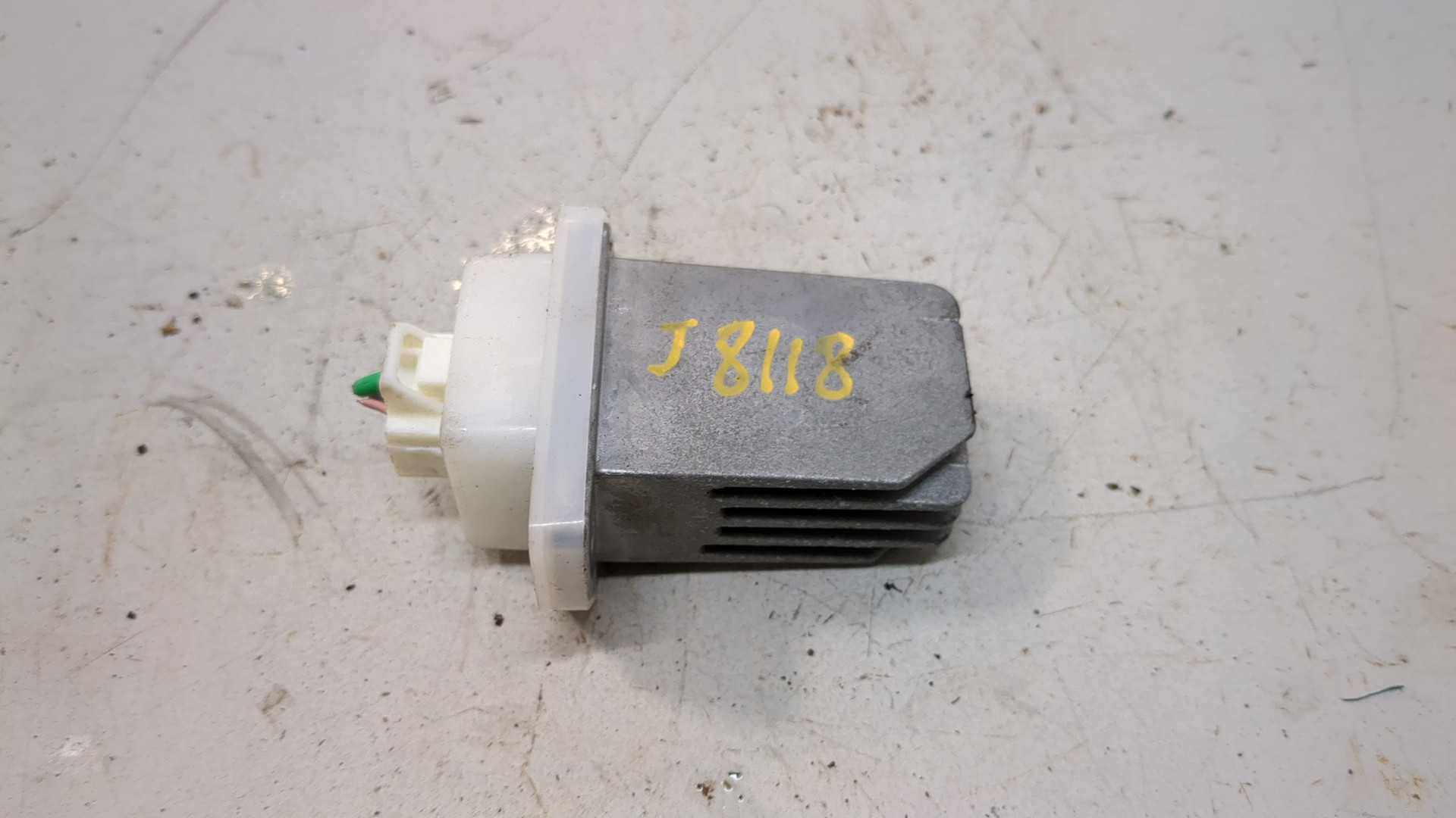 Резистор отопителя