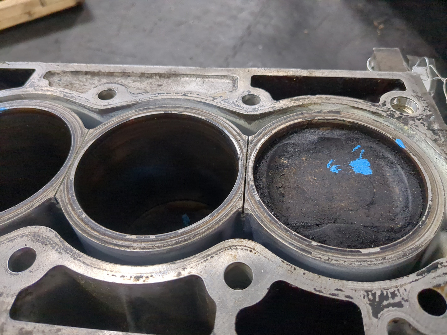 Блок двигателя