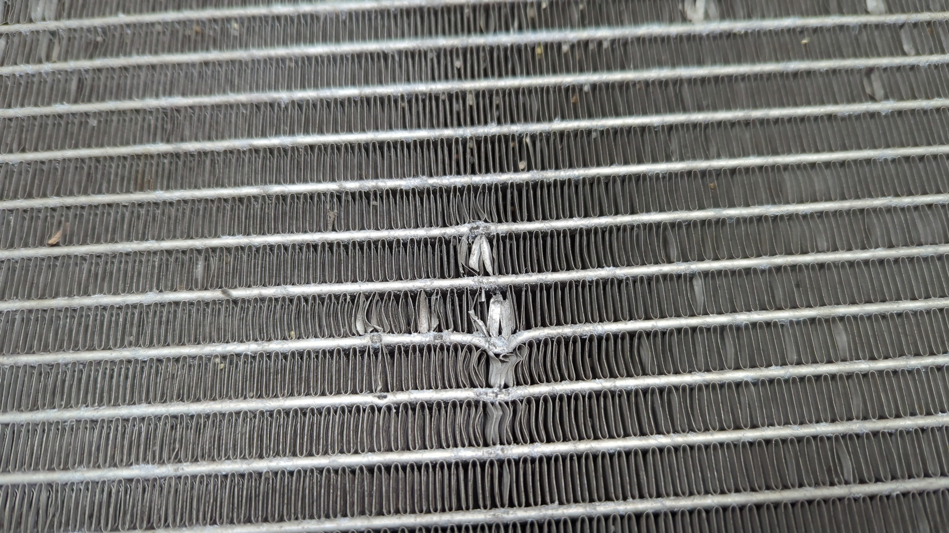 Радиатор кондиционера / конденсер