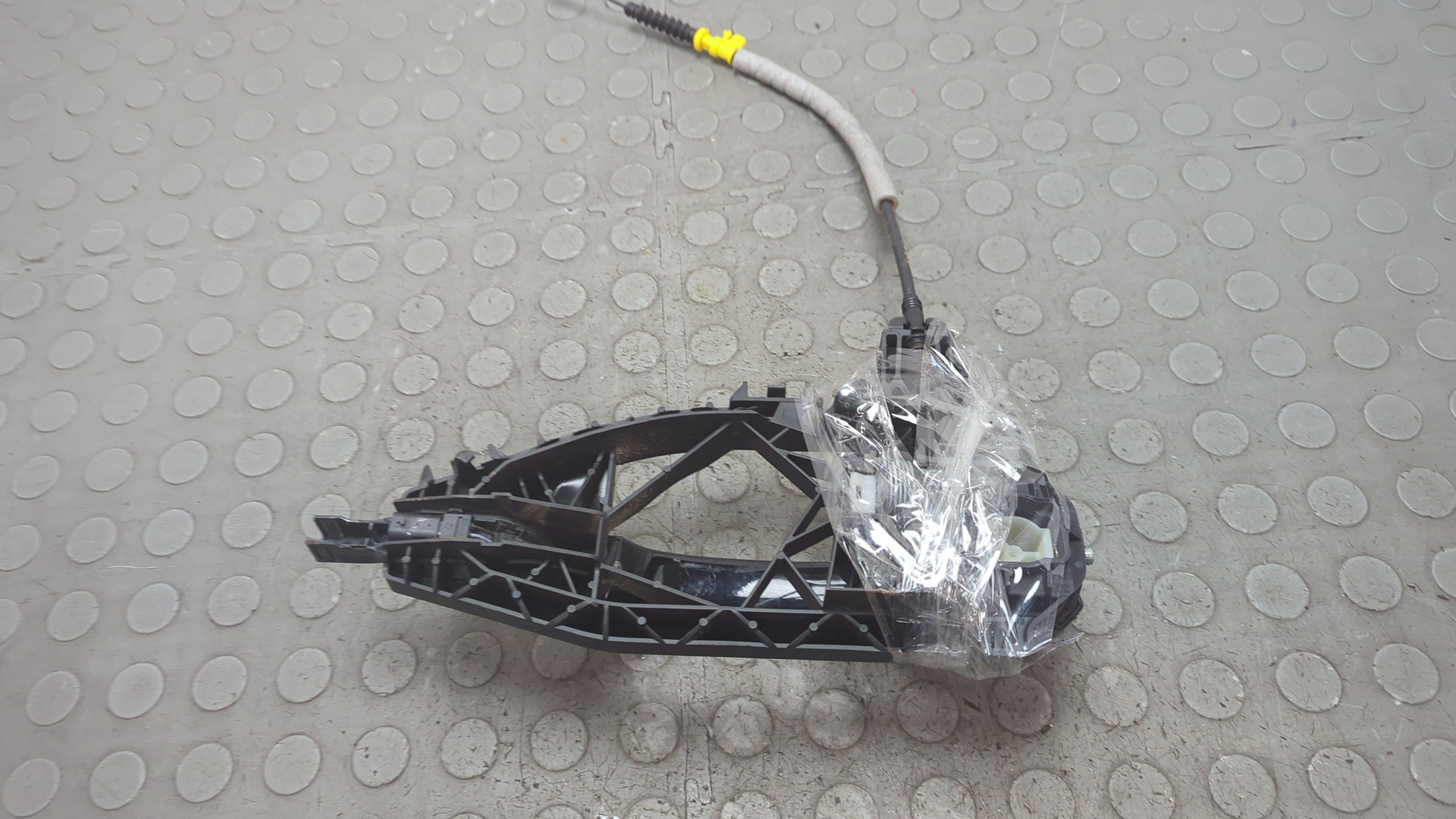 Ручка двери наружная