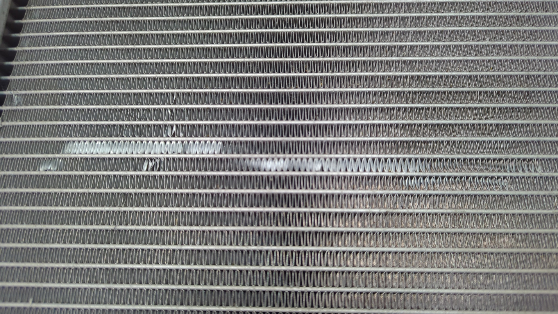 Радиатор охлаждения двигателя основной