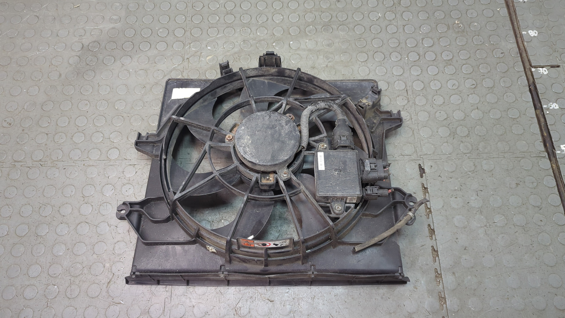 Вентилятор радиатора