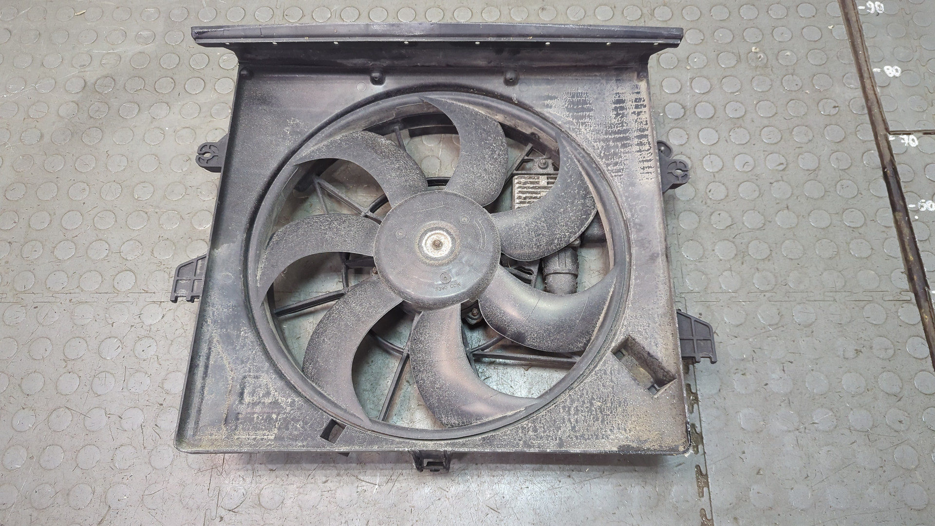 Вентилятор радиатора