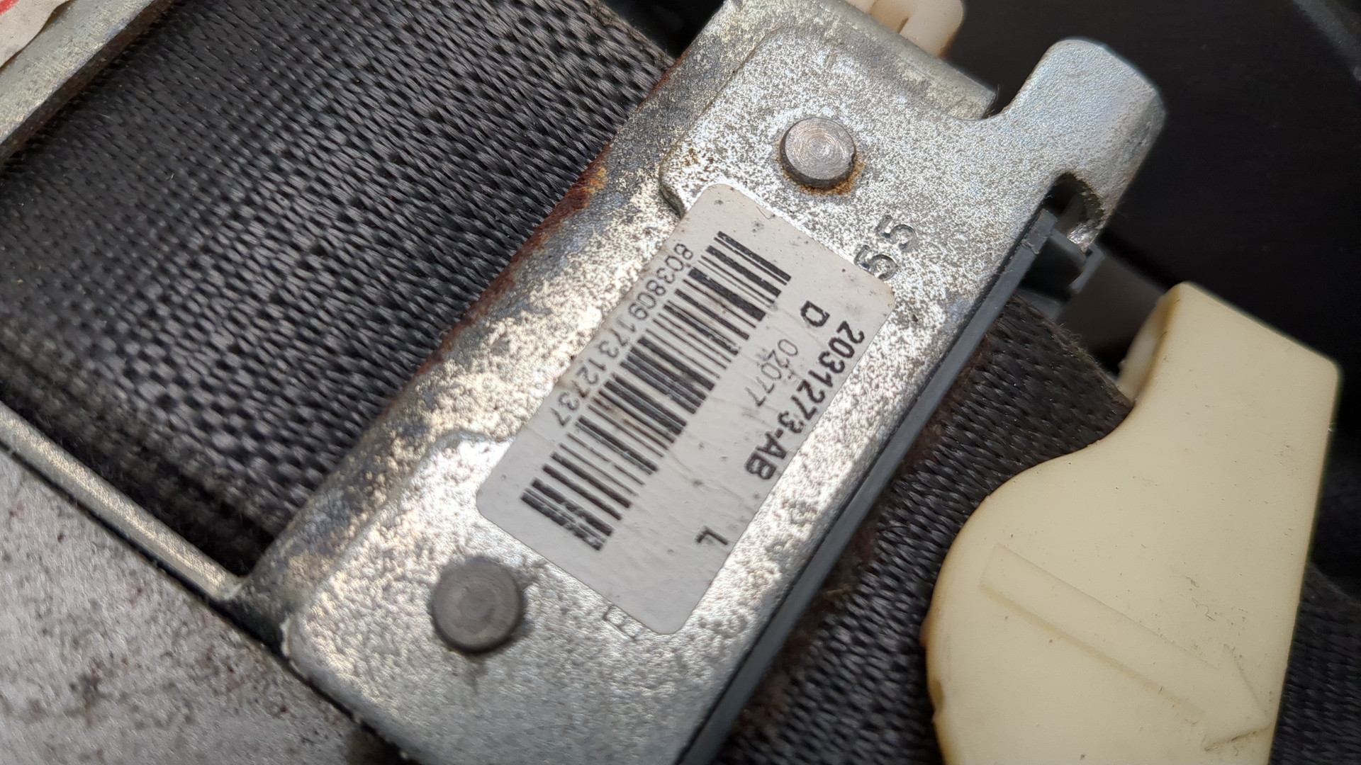 Ремень безопасности