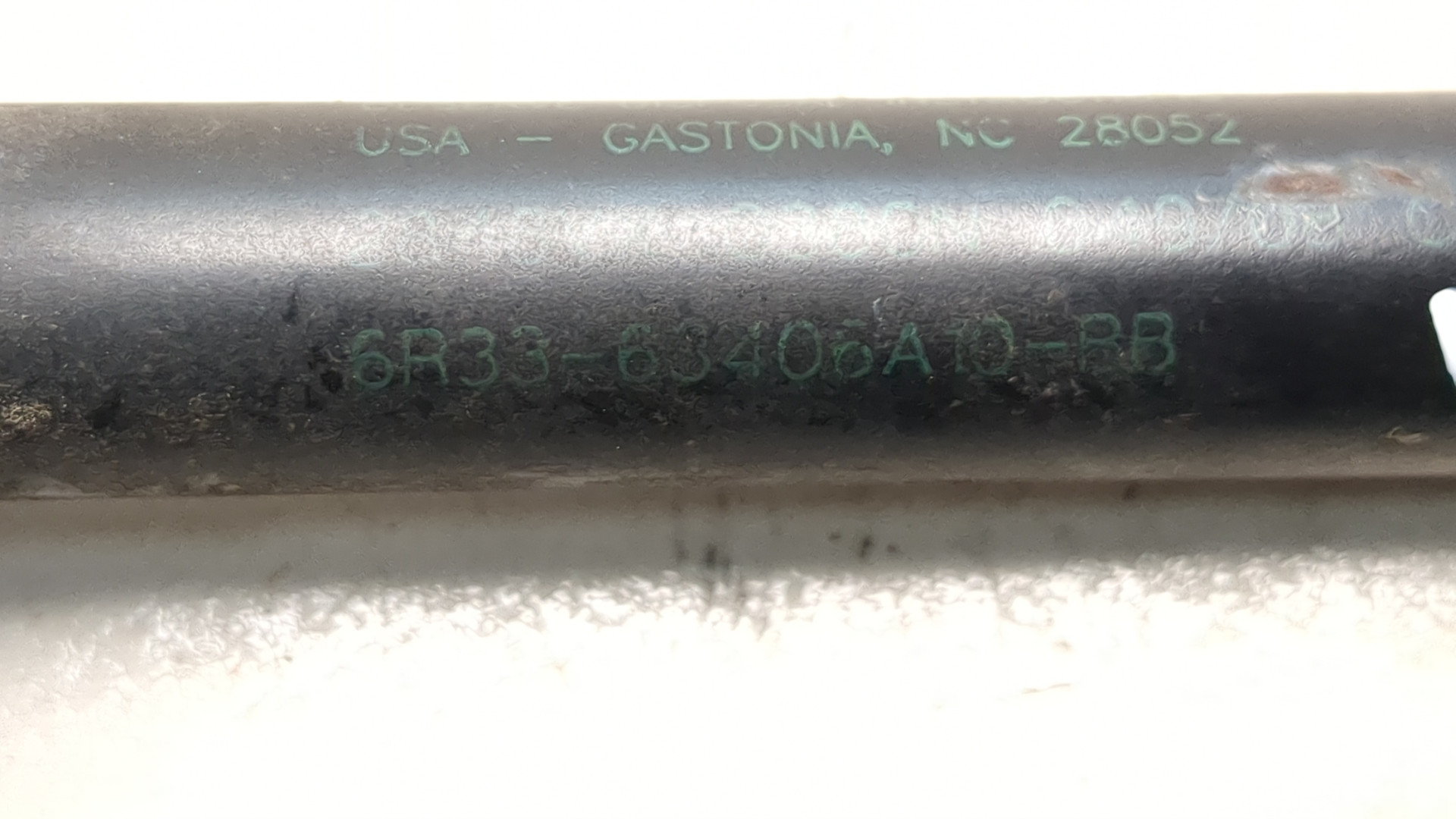 Амортизатор крышки багажника