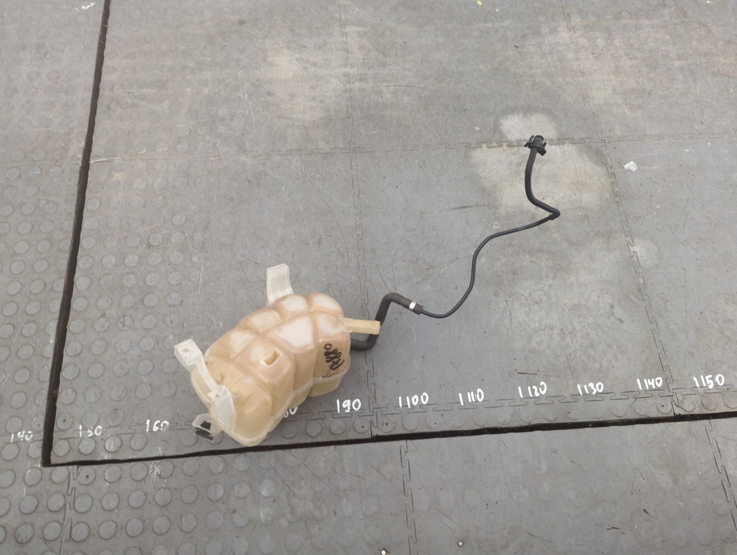 Бачок расширительный