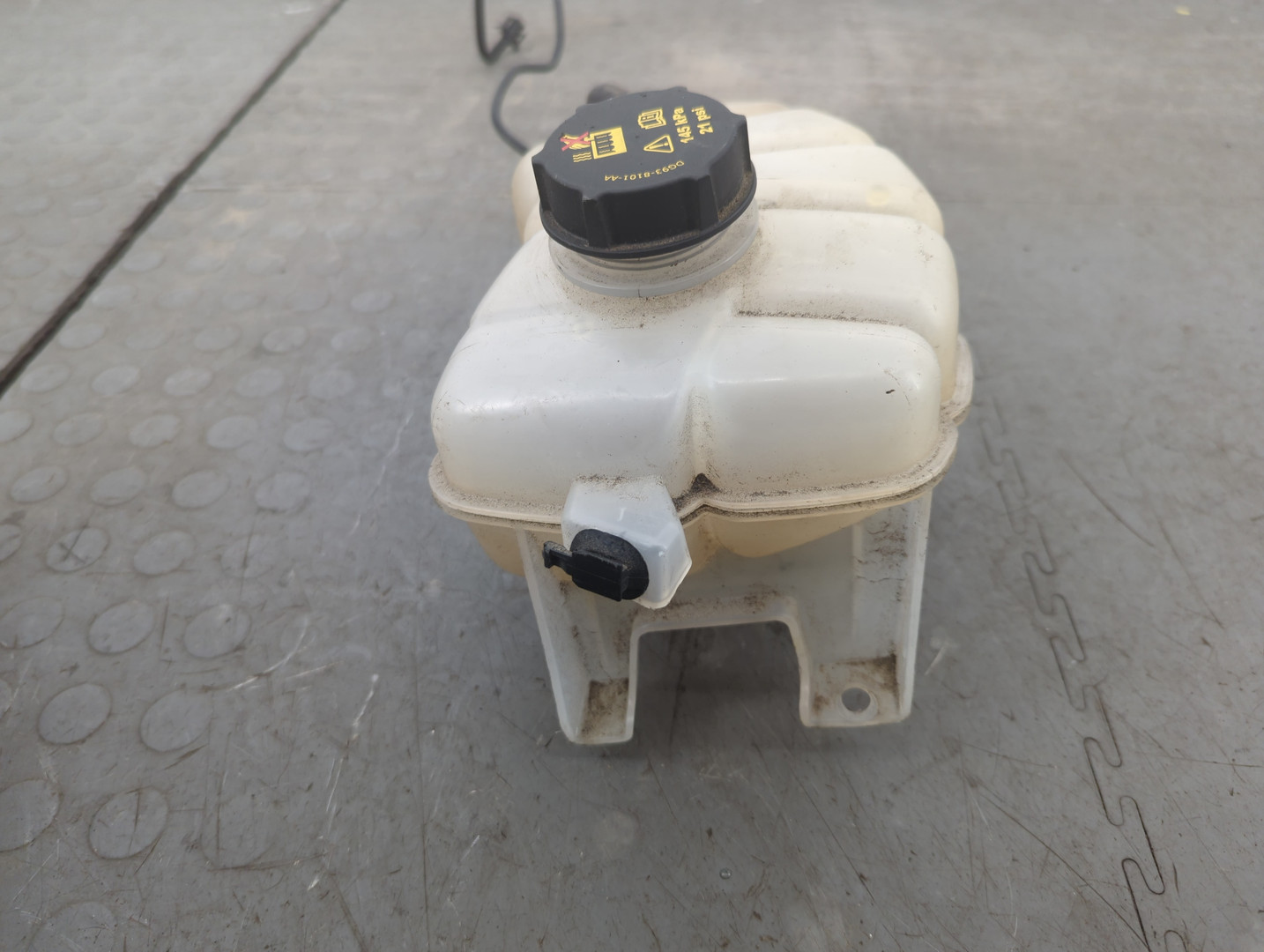 Бачок расширительный