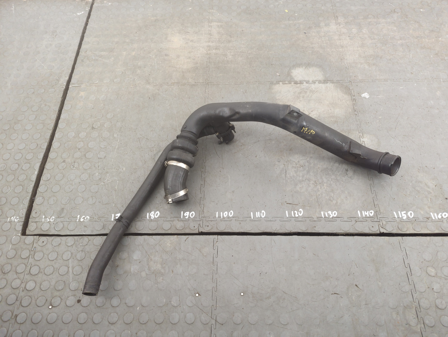 Патрубок интеркулера