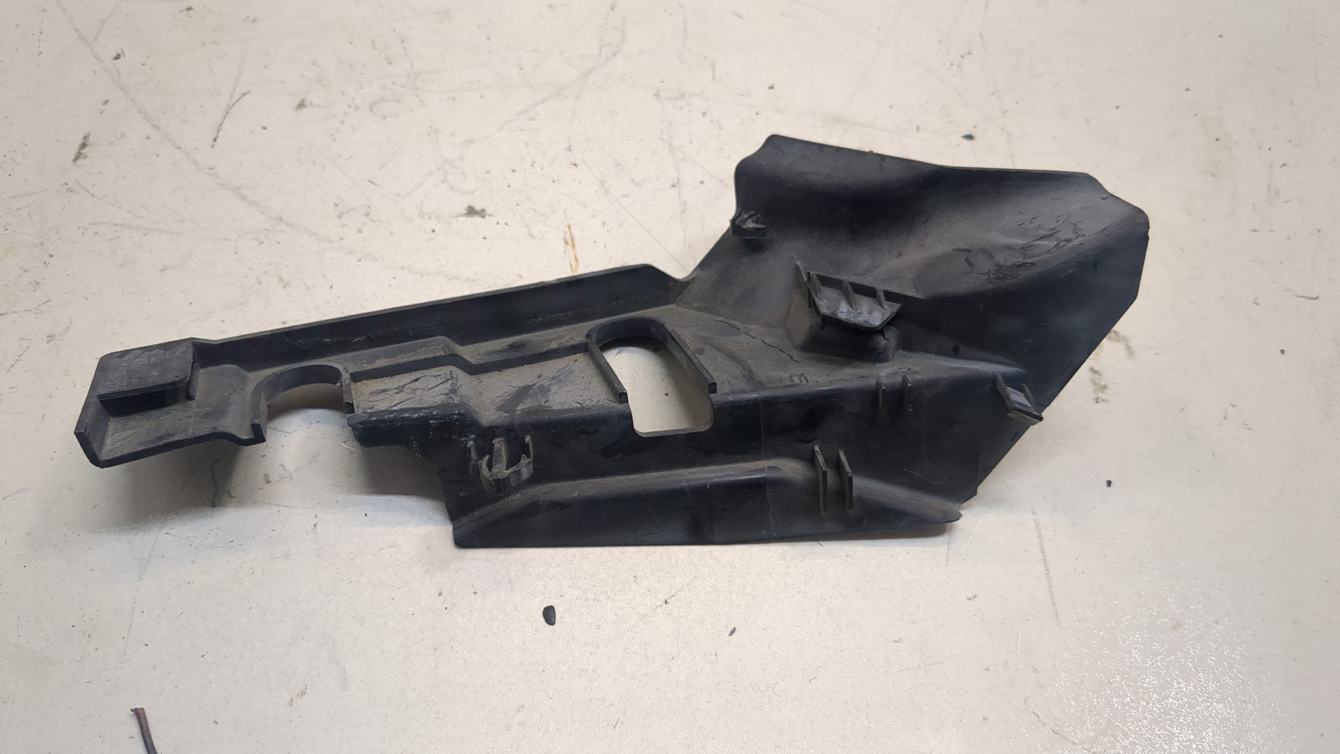 Накладка (кузов наружные)