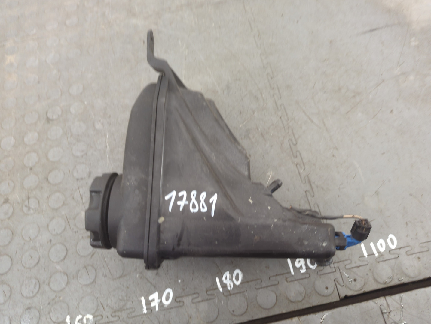 Бачок расширительный