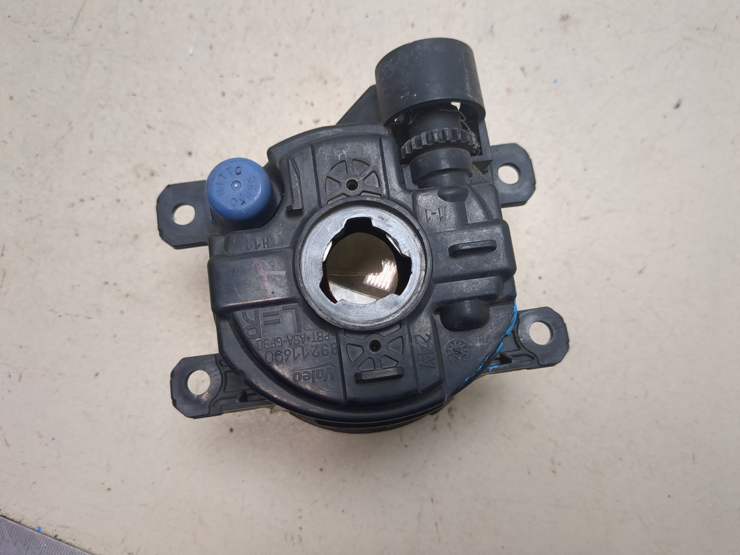 Фара противотуманная правая