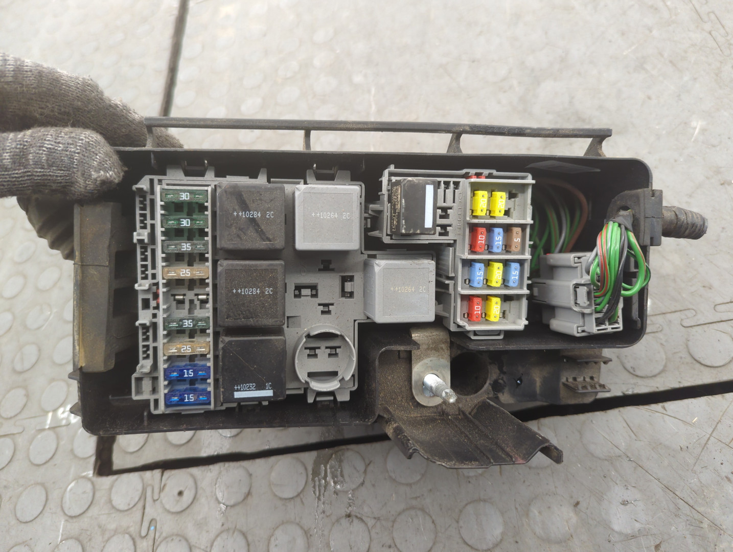 Блок предохранителей