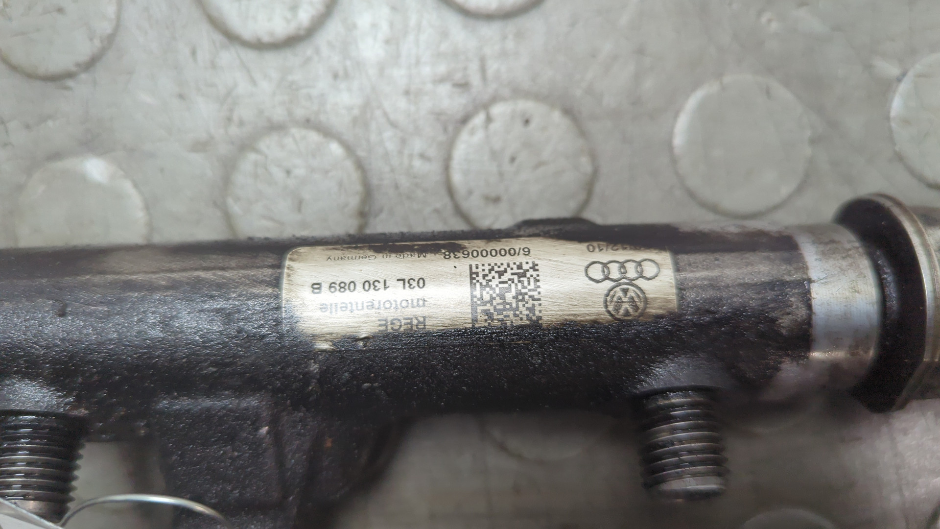 Рейка топливная (рампа)