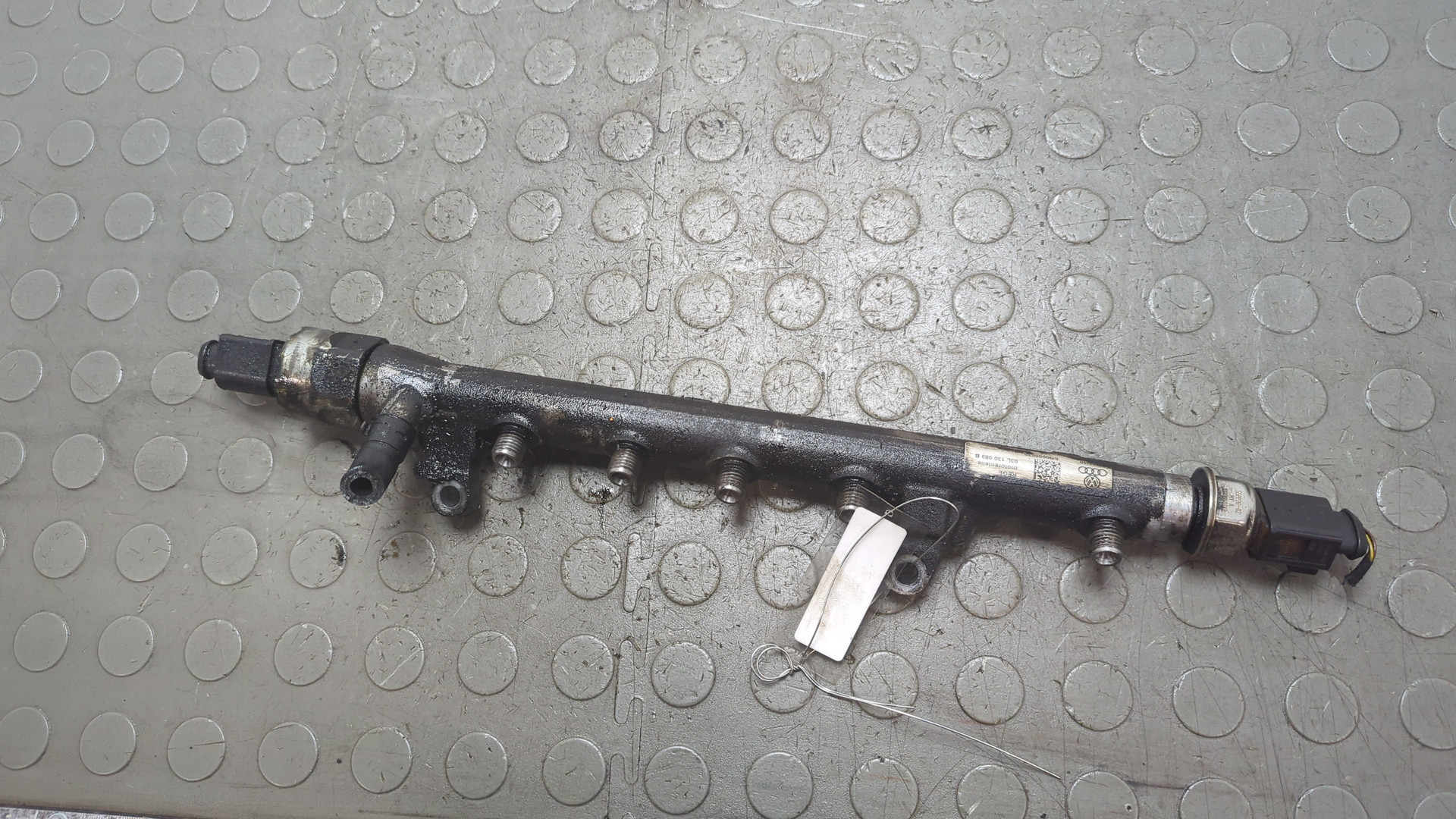 Рейка топливная (рампа)