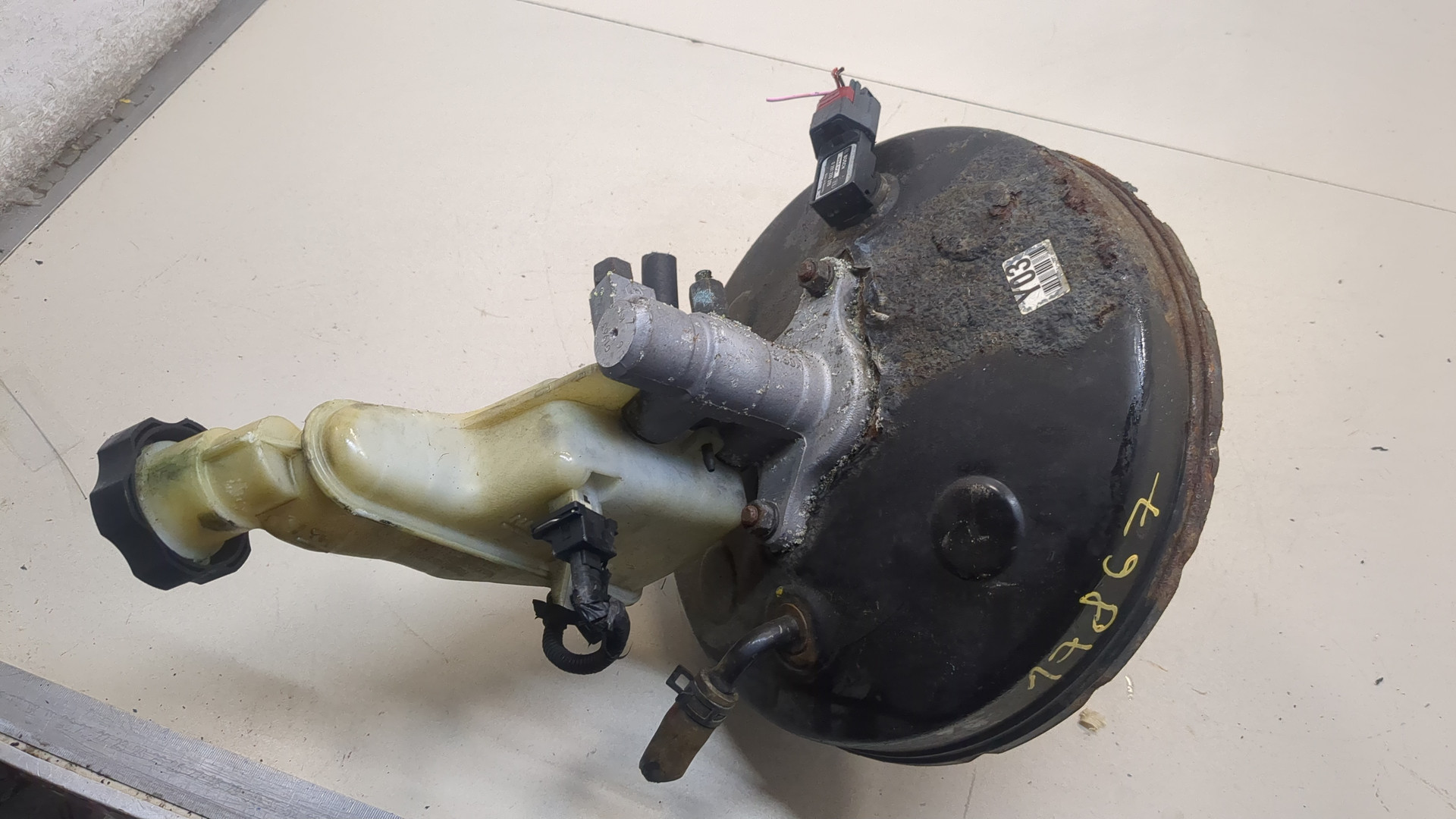 Усилитель тормозов вакуумный