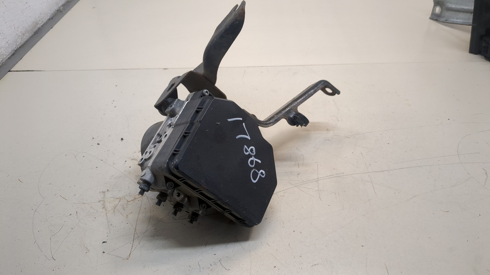 Блок ABS (насос)