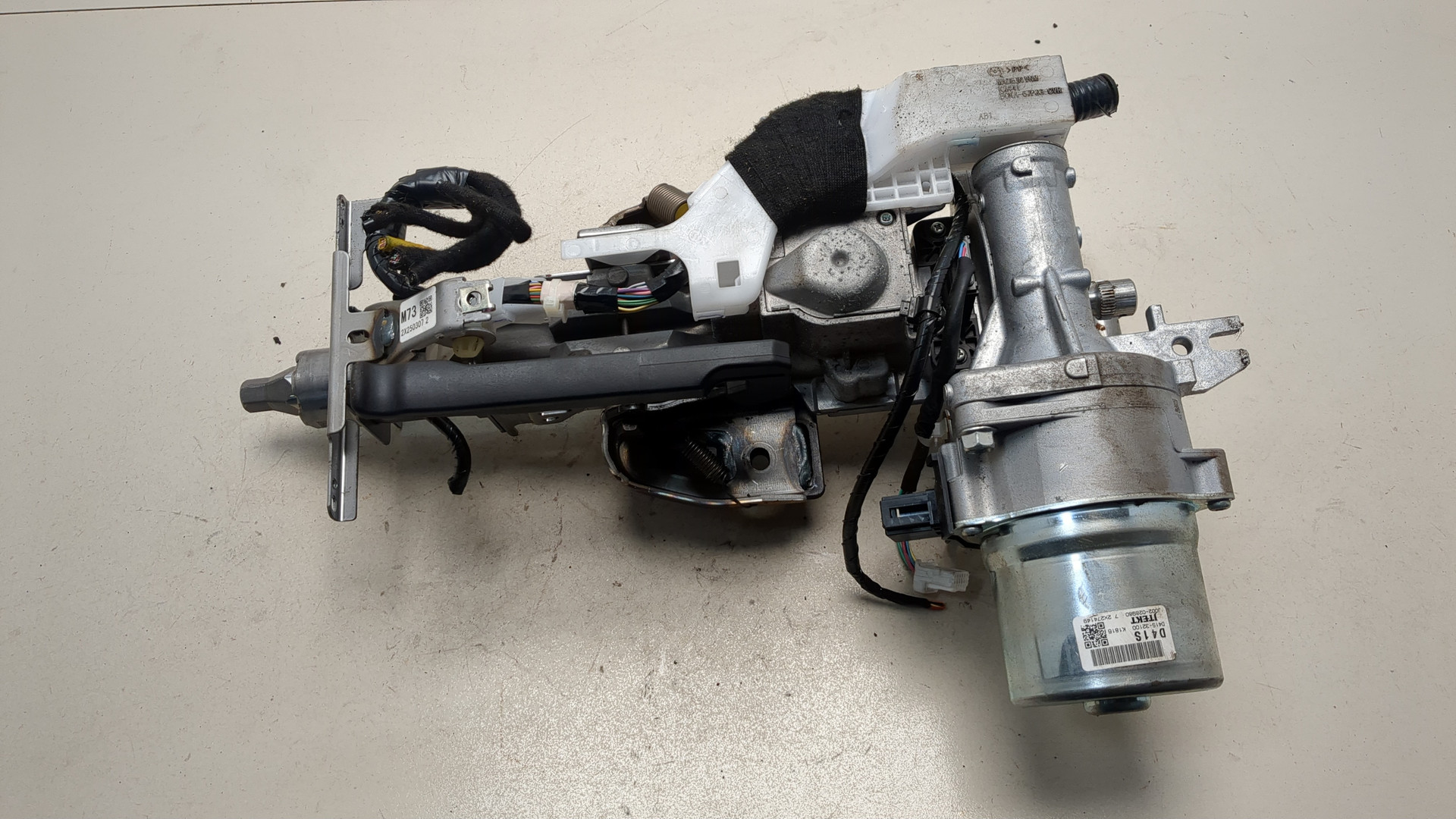 Серводвигатель рулевой рейки