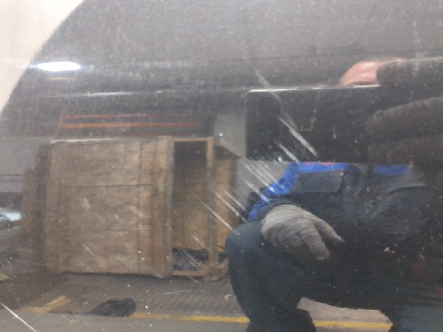 Дверь передняя левая