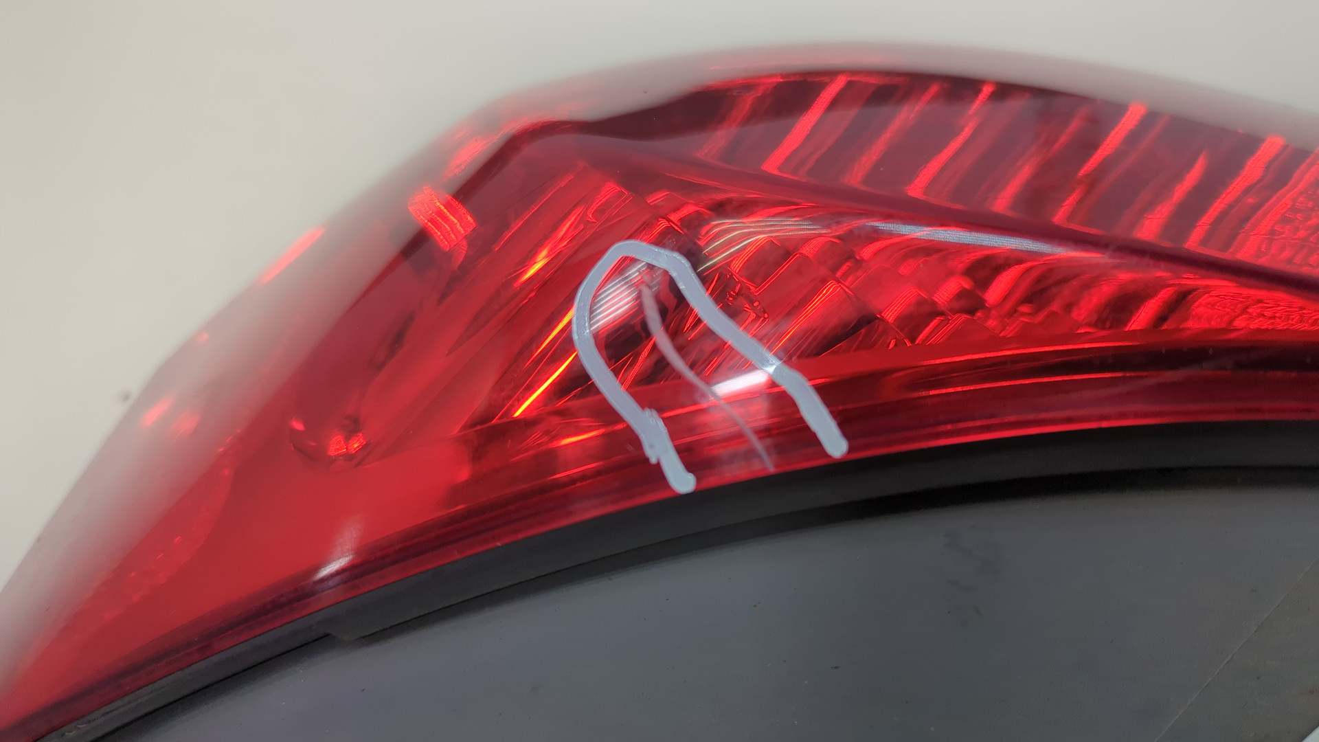 Фонарь задний правый