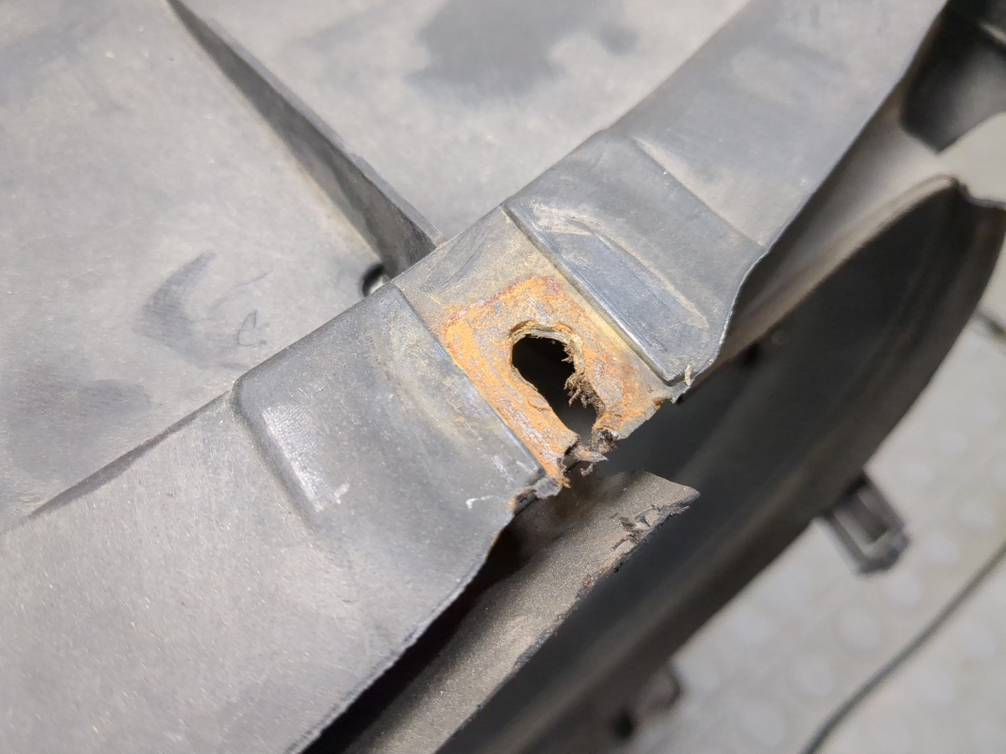 Воздухозаборник (внутри)