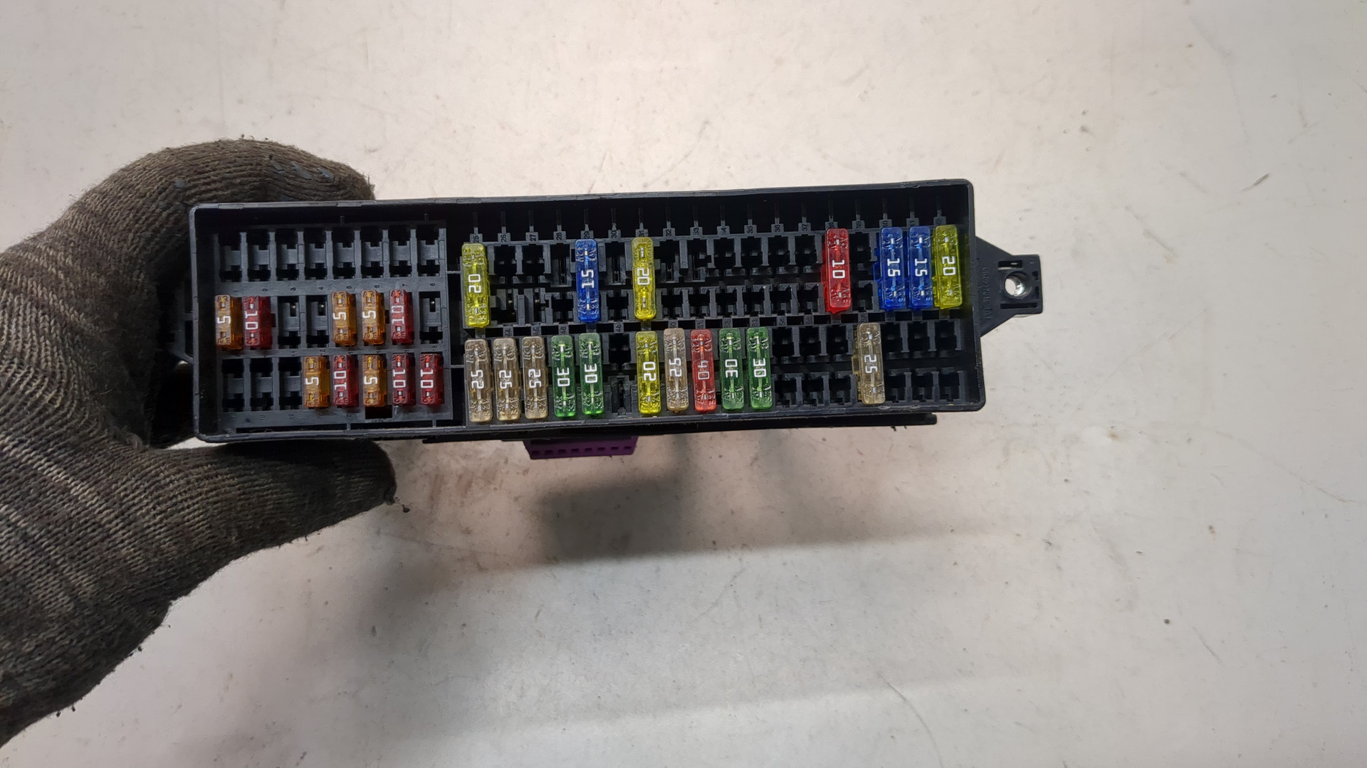 Блок предохранителей