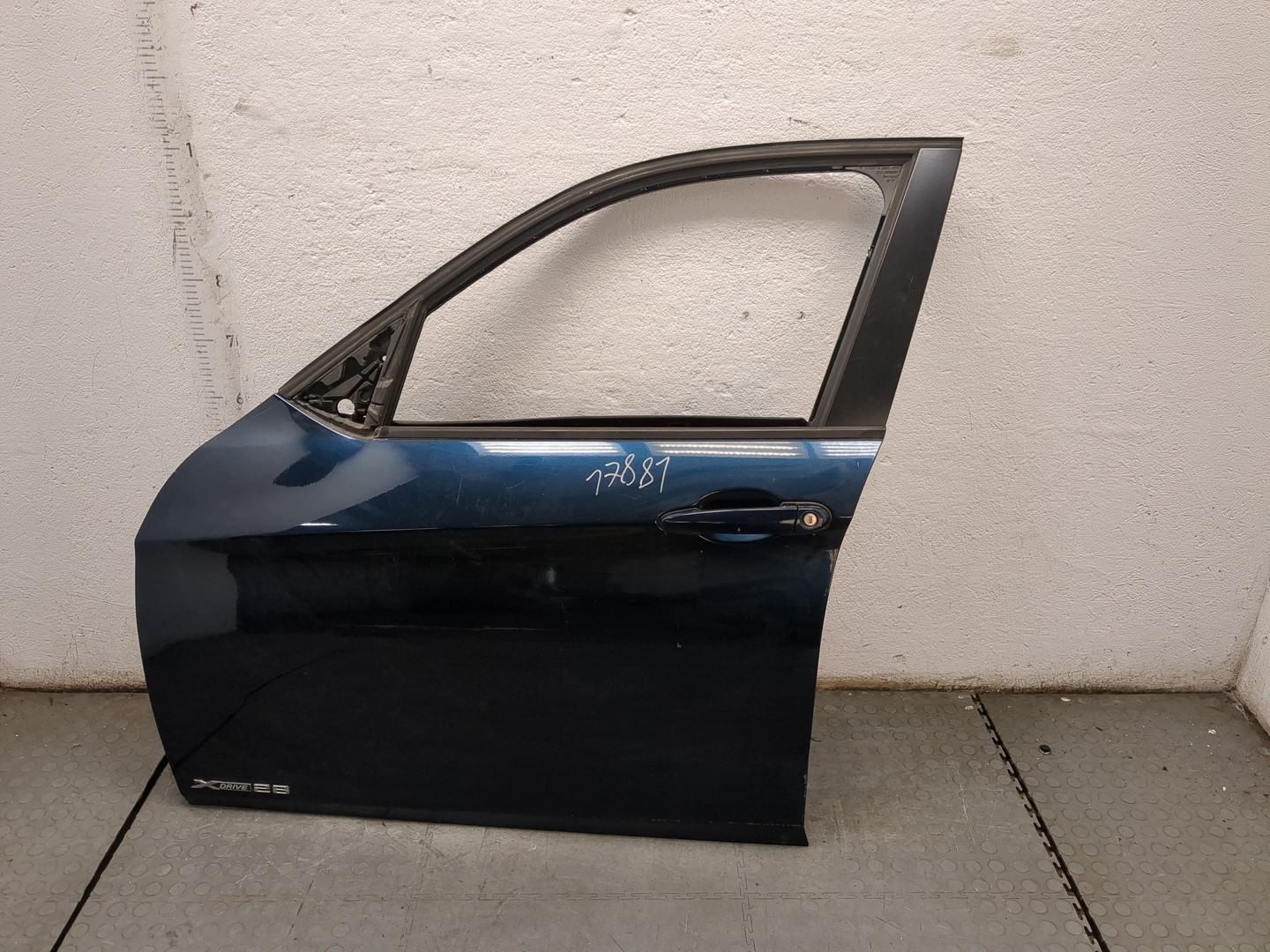 Дверь передняя левая