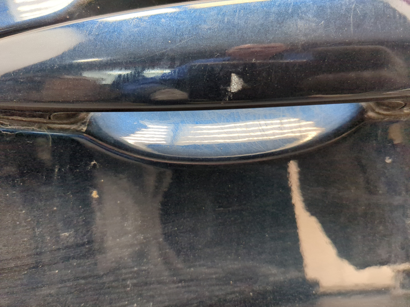 Дверь передняя левая