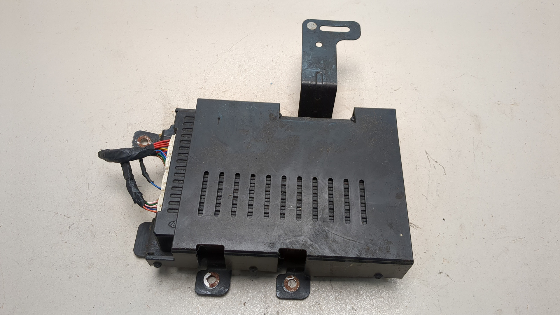 Усилитель акустической системы