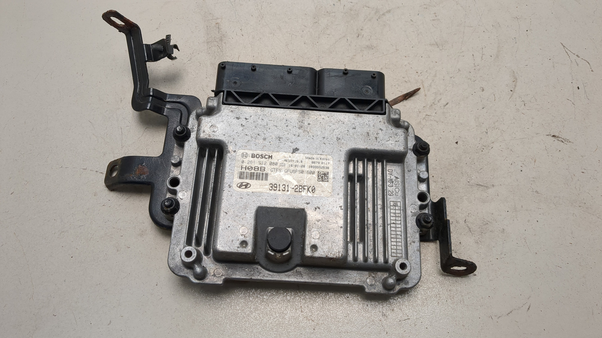 Блок управления двигателем