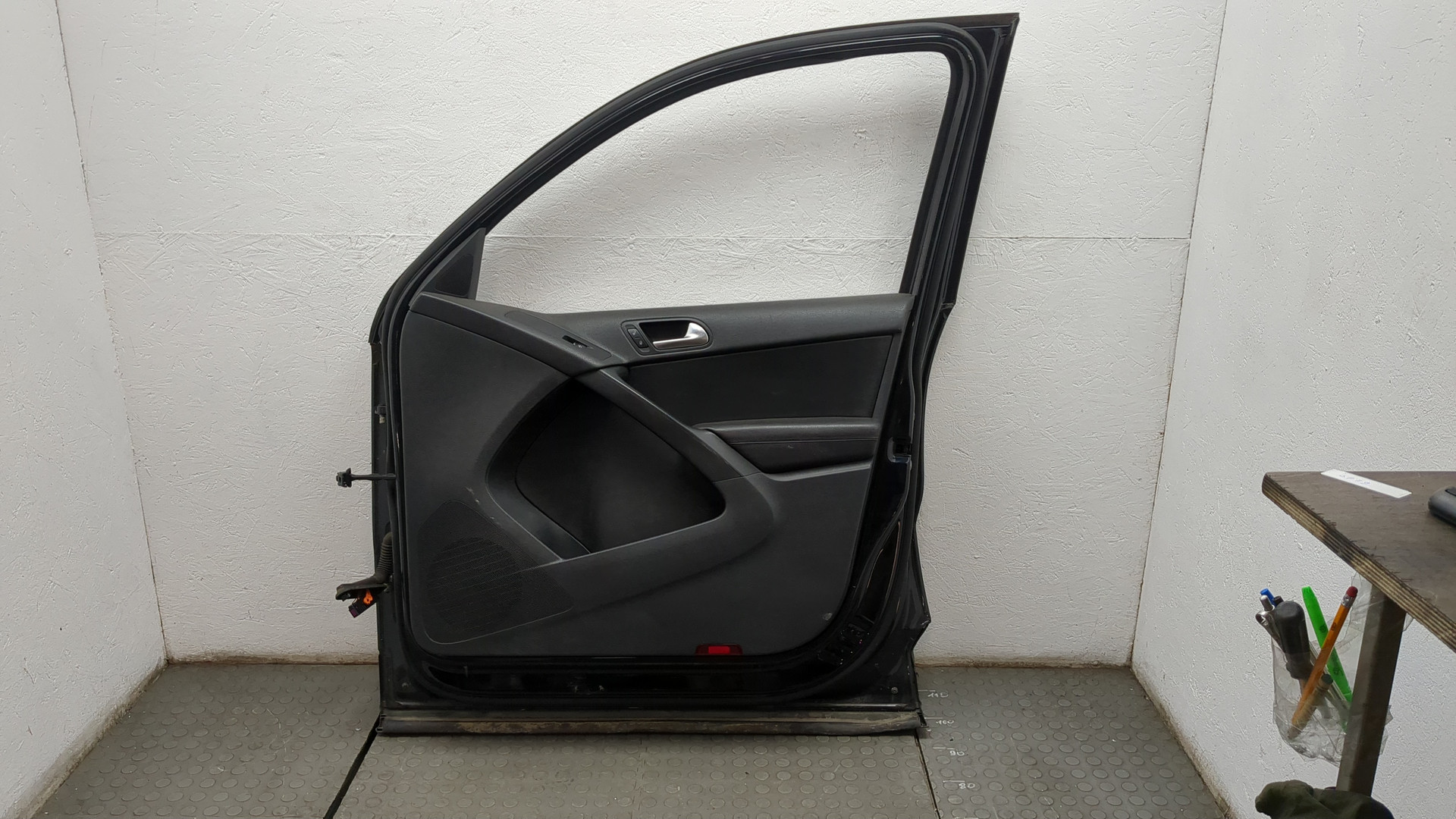 Дверь передняя правая