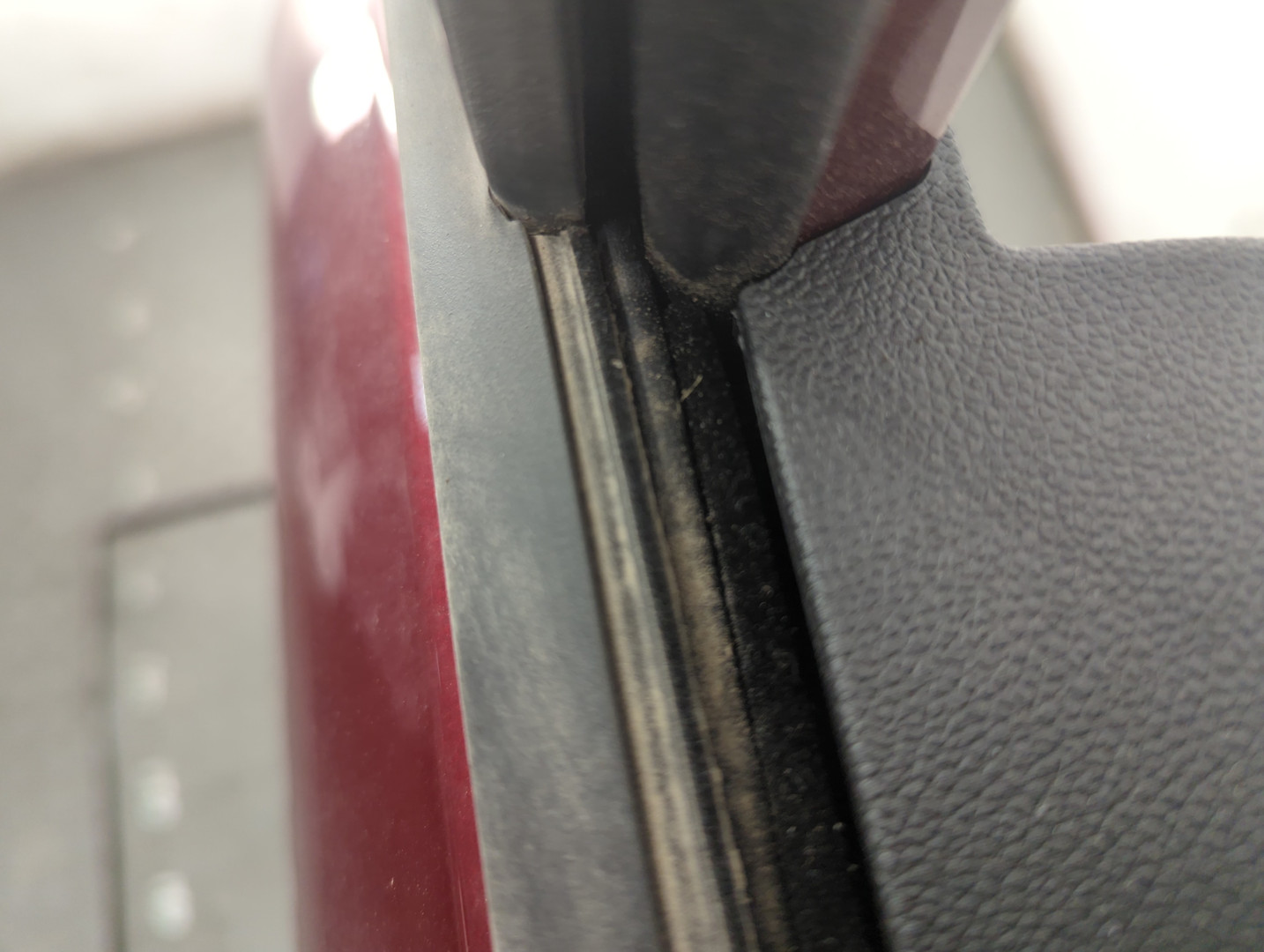 Дверь задняя левая