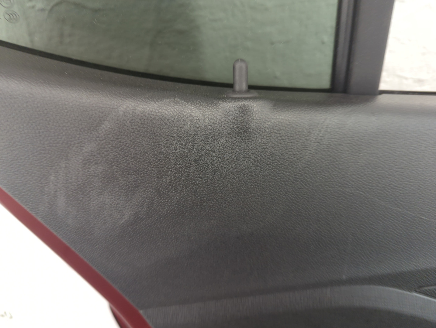 Дверь задняя левая