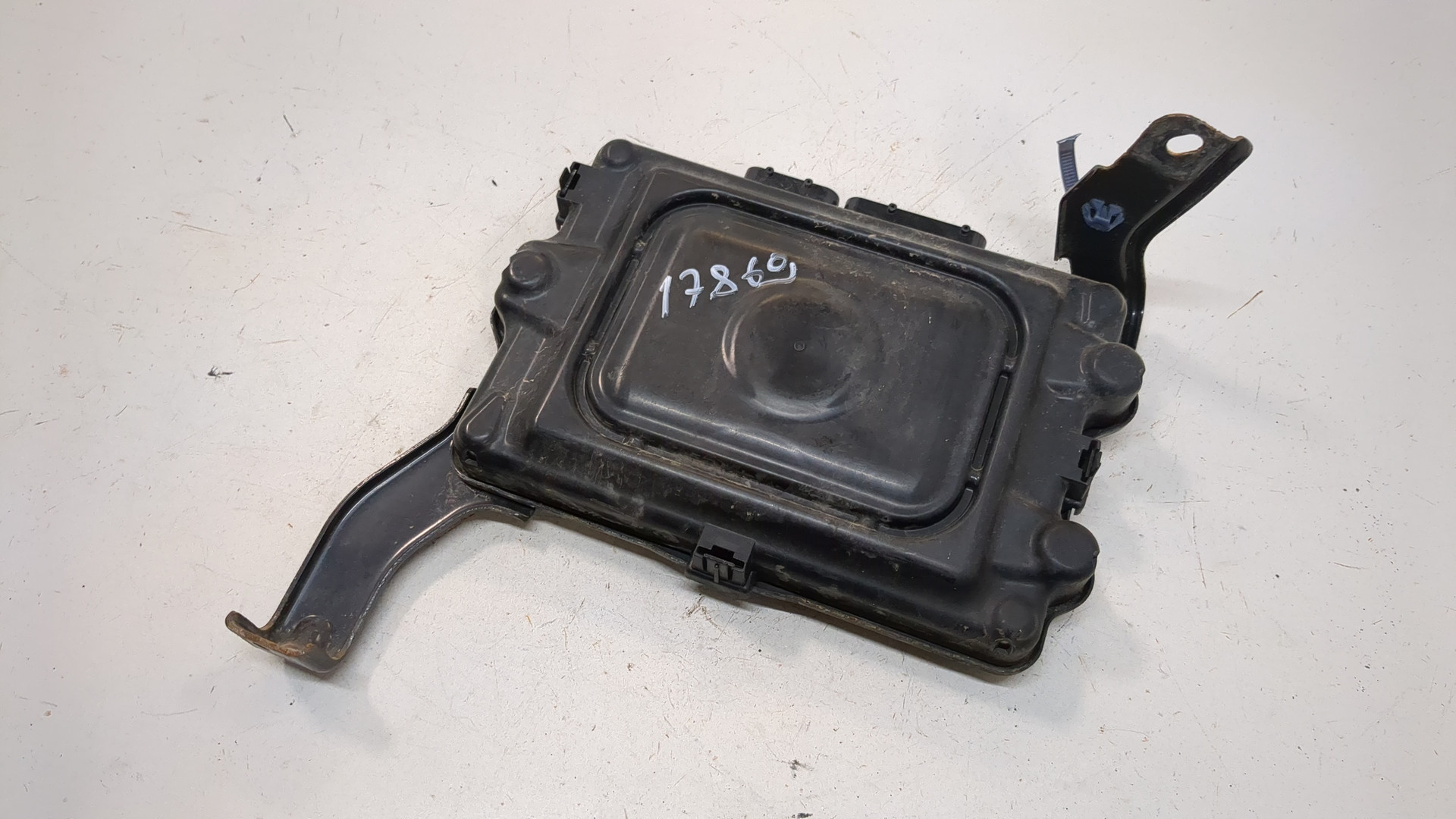 Блок управления двигателем