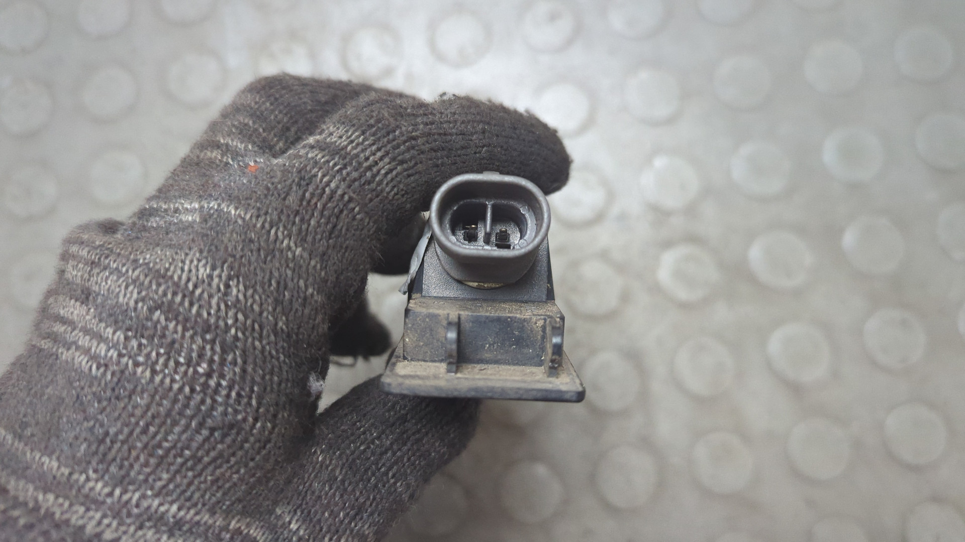 Фонарь подсветки номера