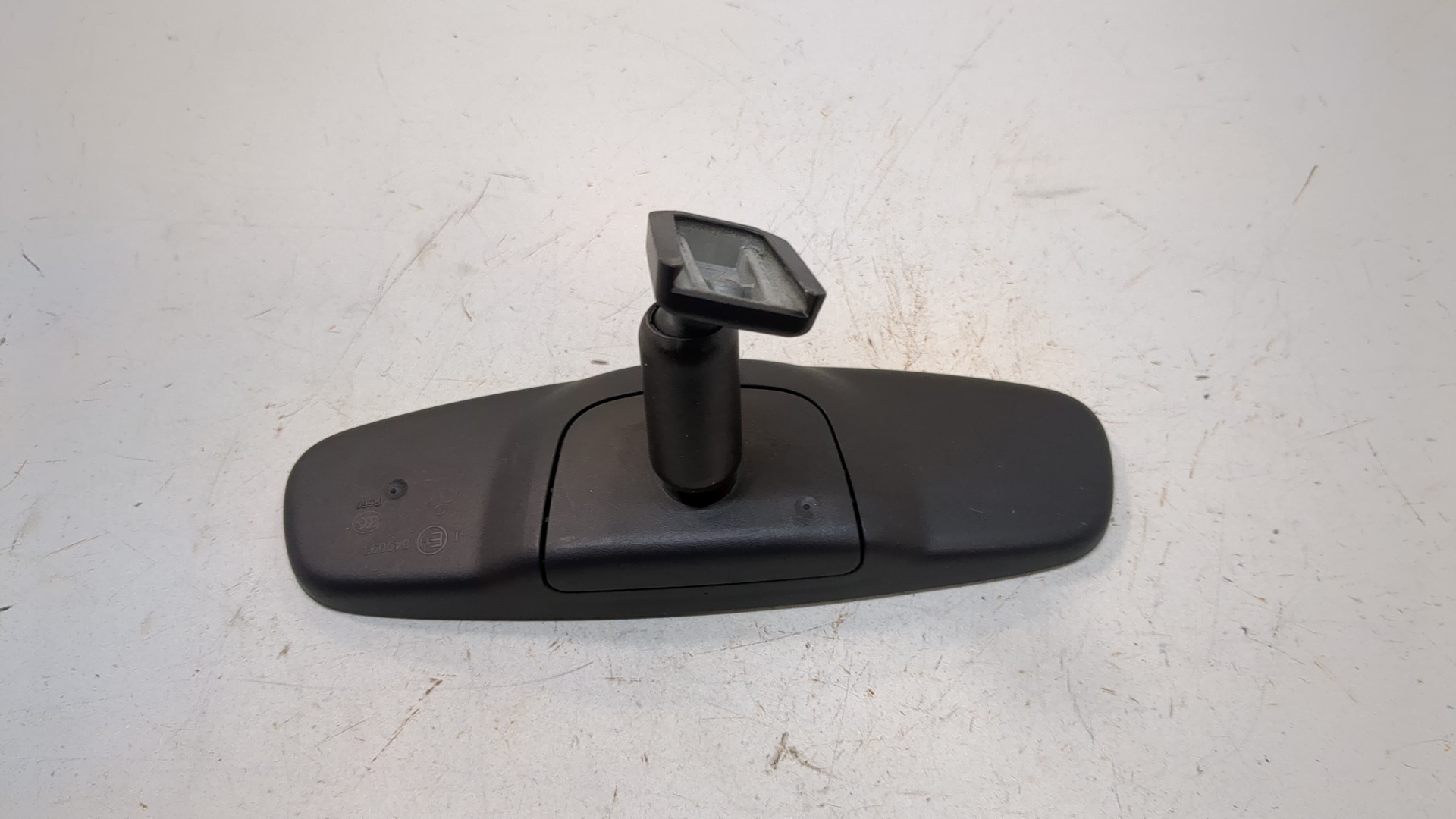 Зеркало заднего вида