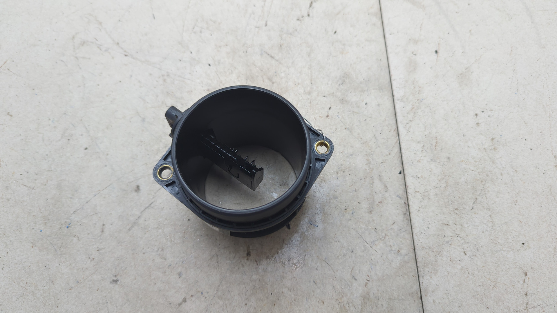 Расходомер воздуха (ДМРВ)