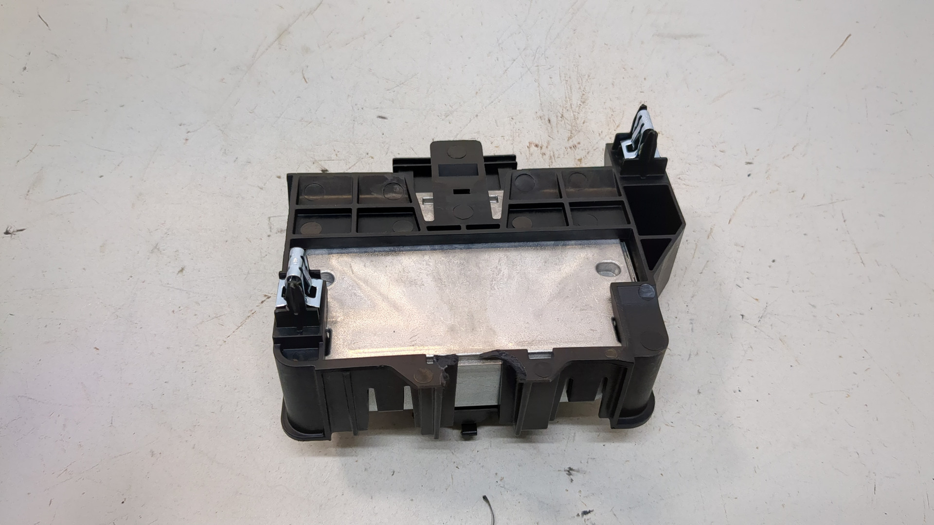 Преобразователь напряжения (адаптер)