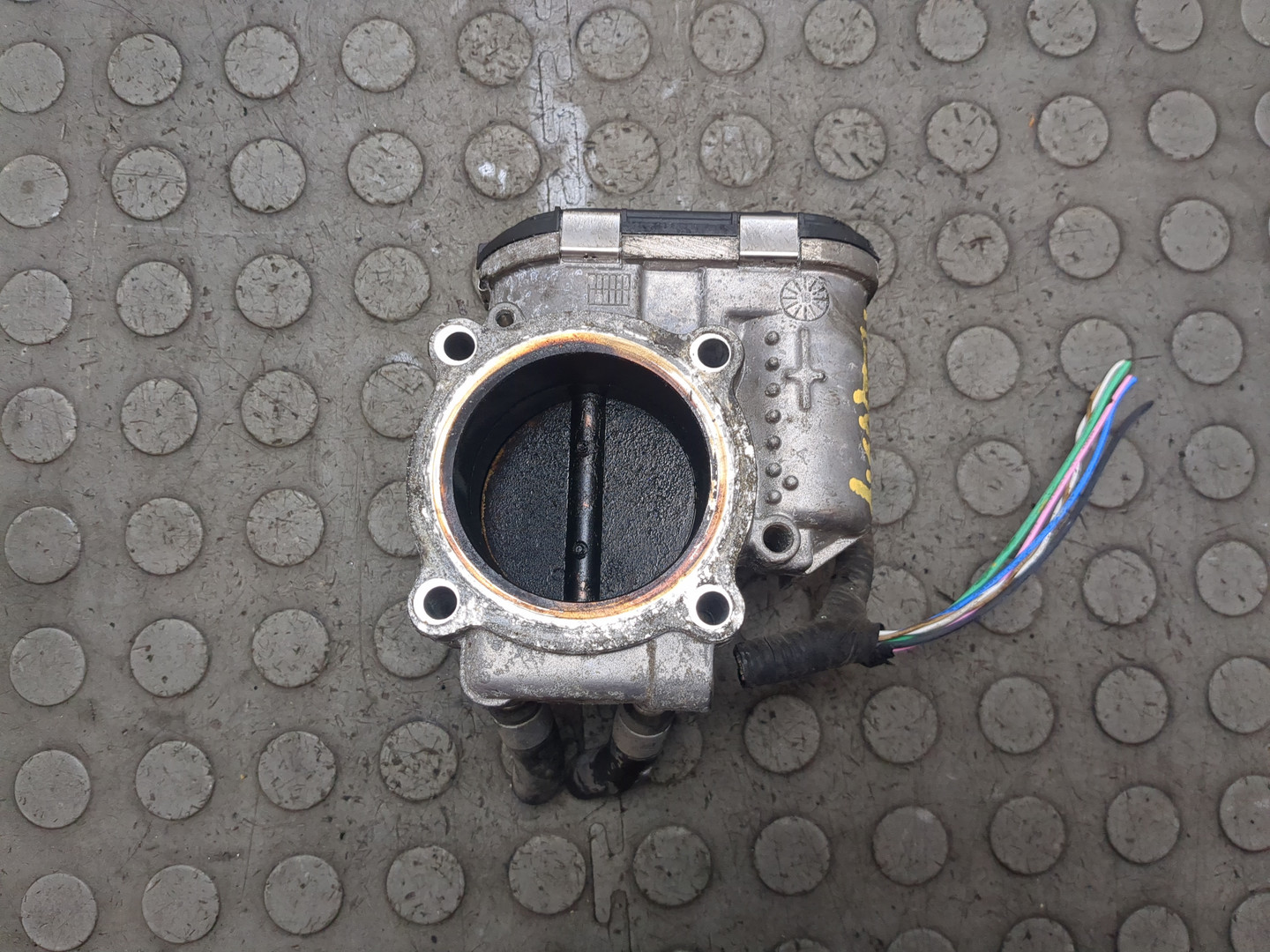 Заслонка дроссельная электрическая