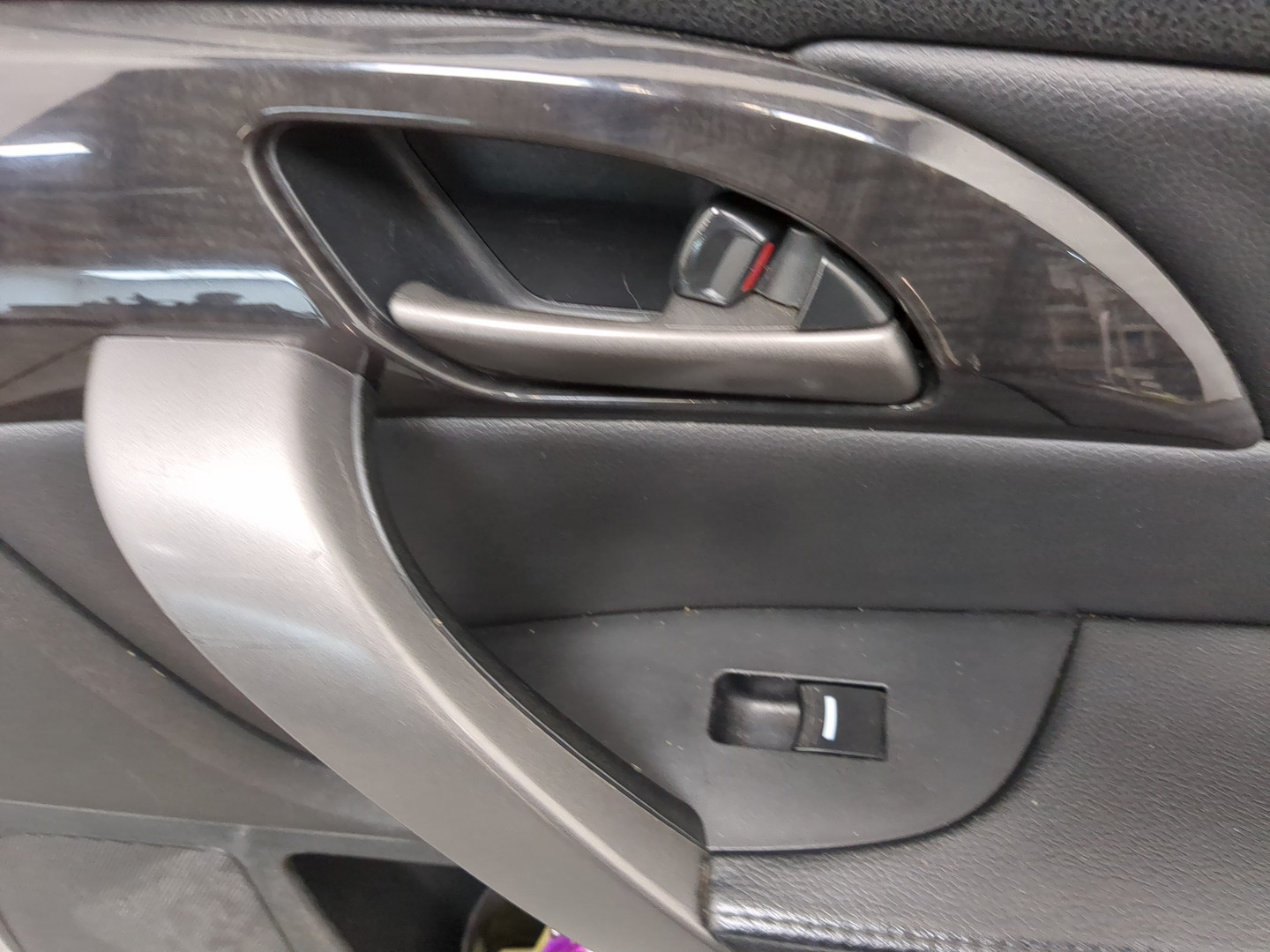 Дверь задняя правая