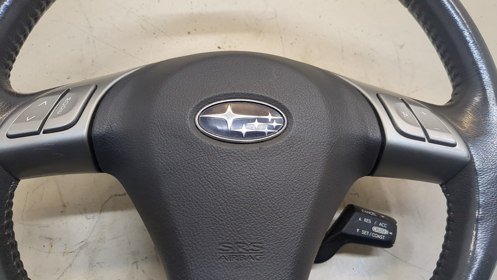 Рулевое колесо (руль)