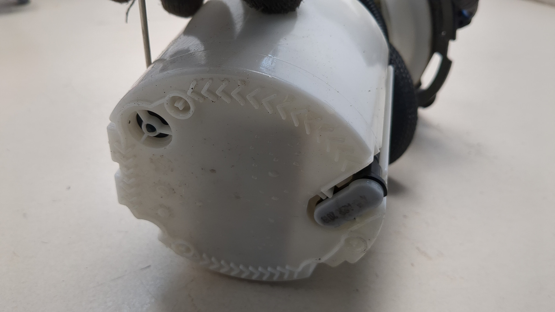 Насос топливный электрический