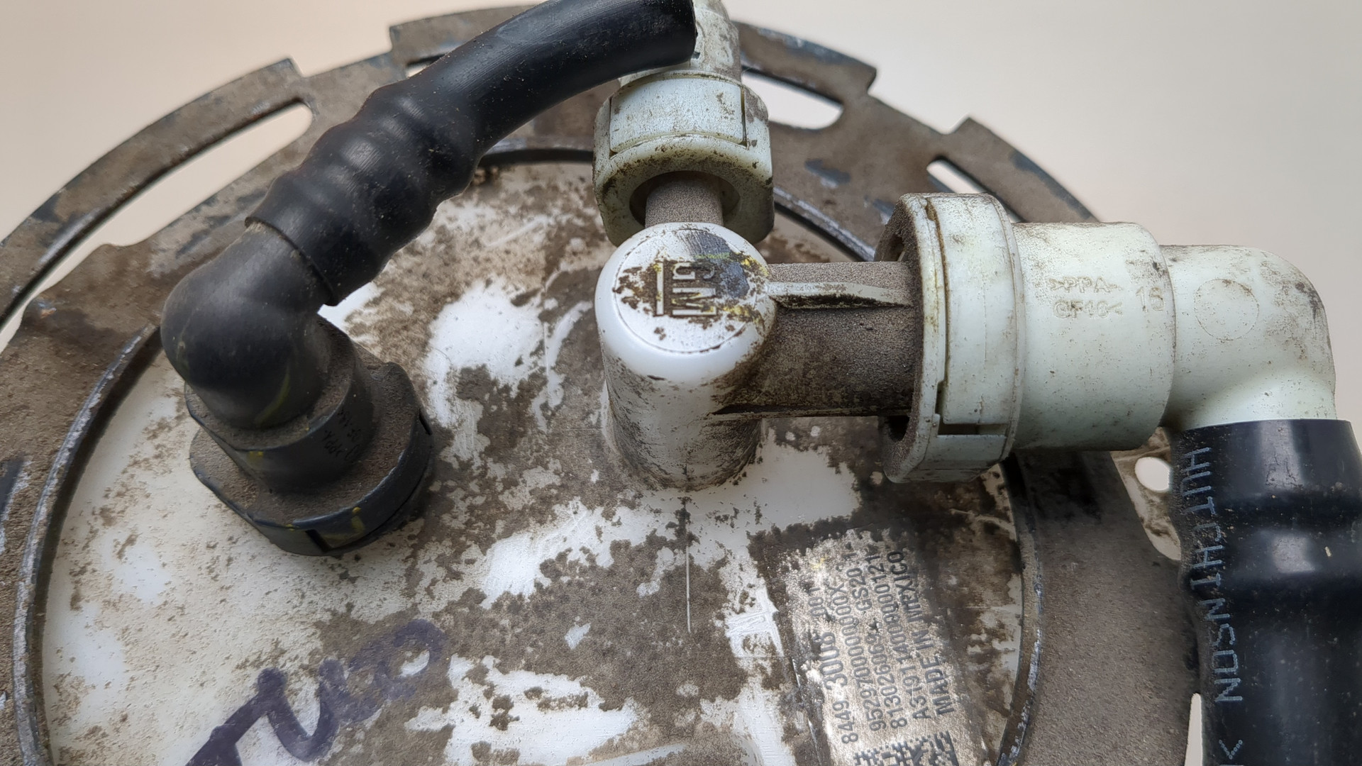 Насос топливный электрический