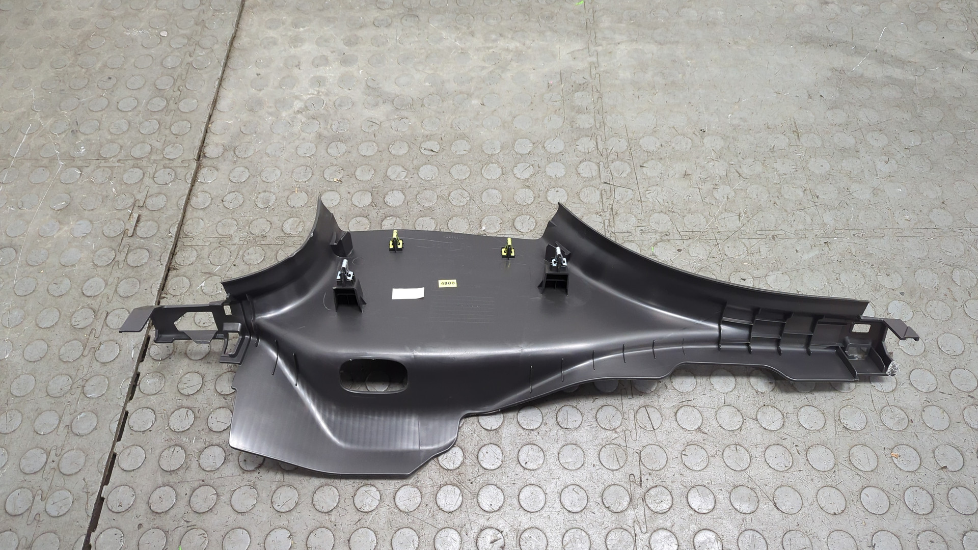 Обшивка стойки