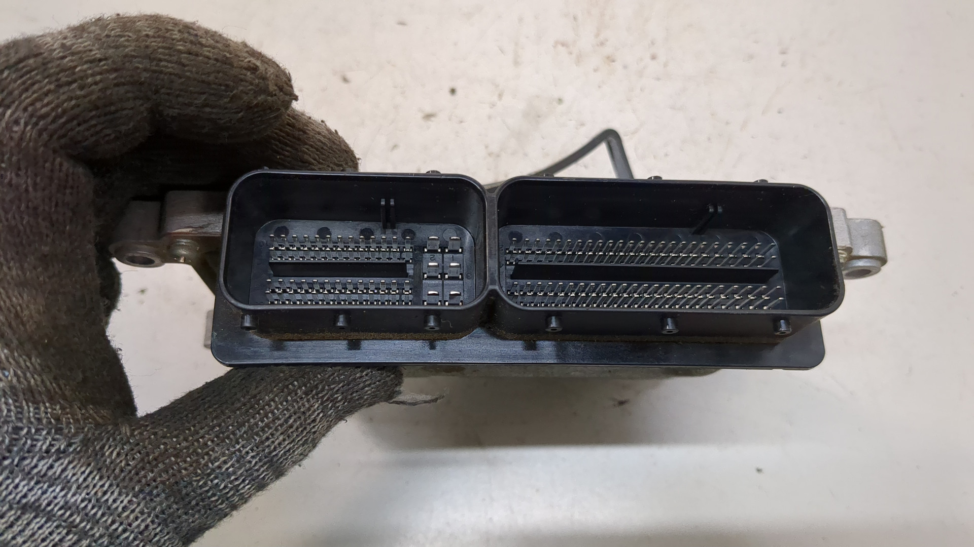 Блок управления двигателем