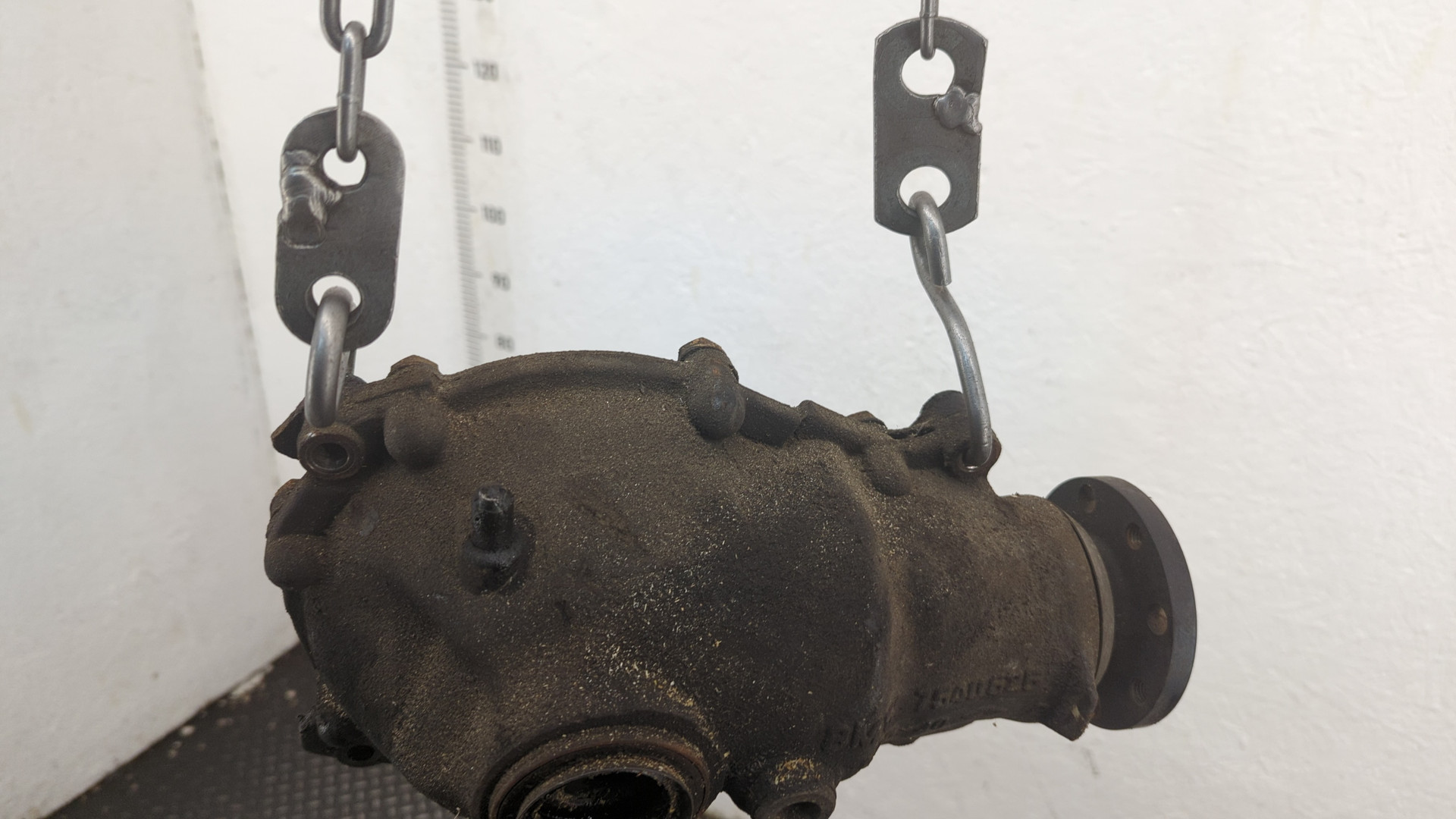 Редуктор переднего моста