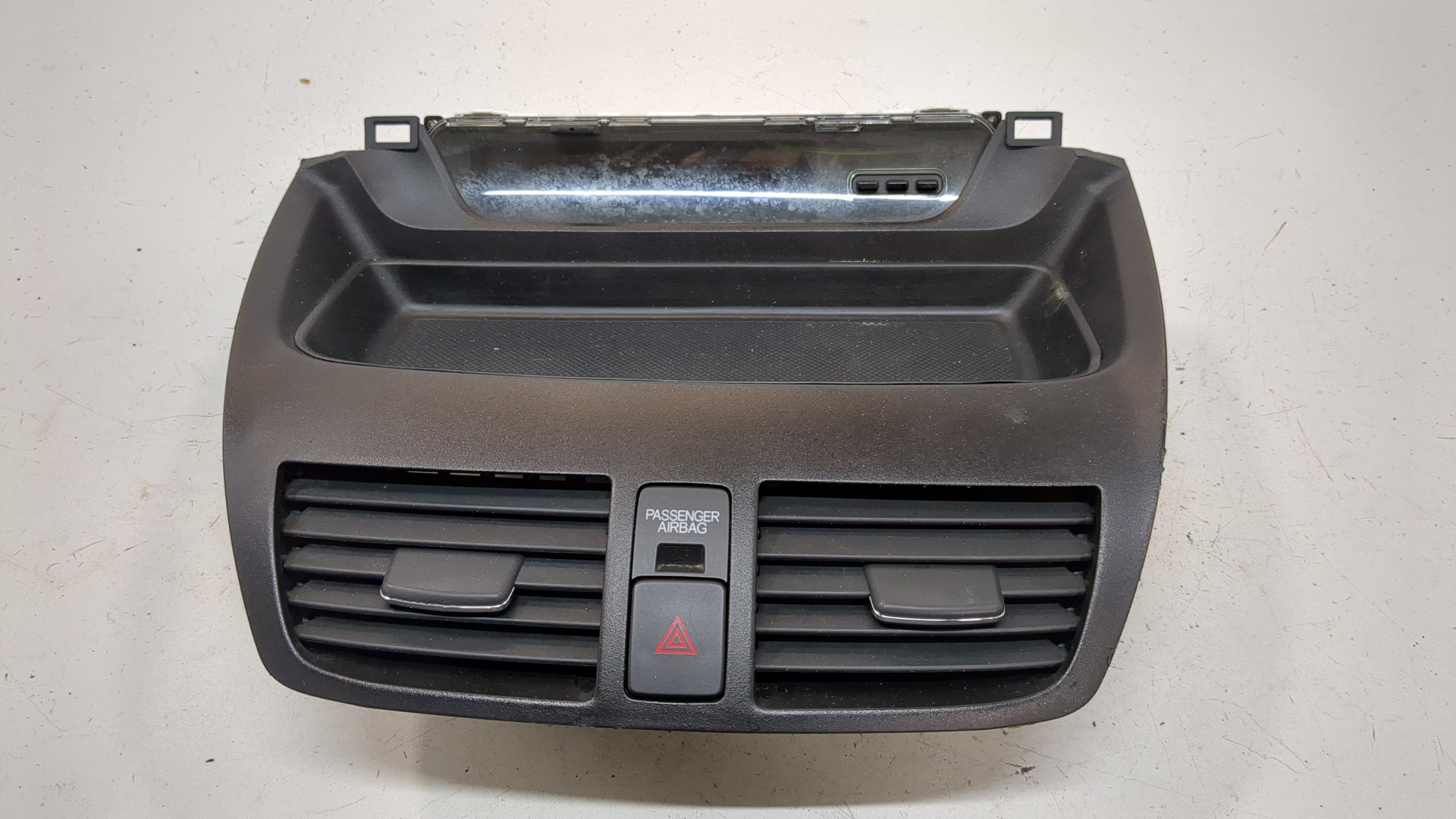 Дефлектор воздушный