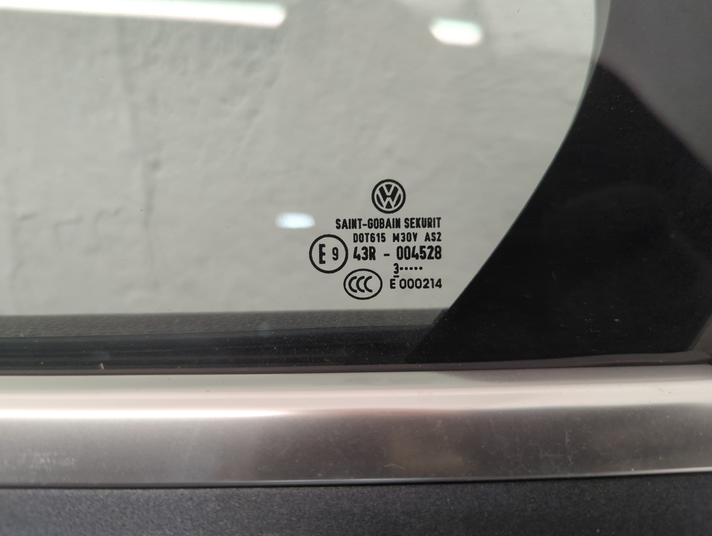 Дверь задняя левая