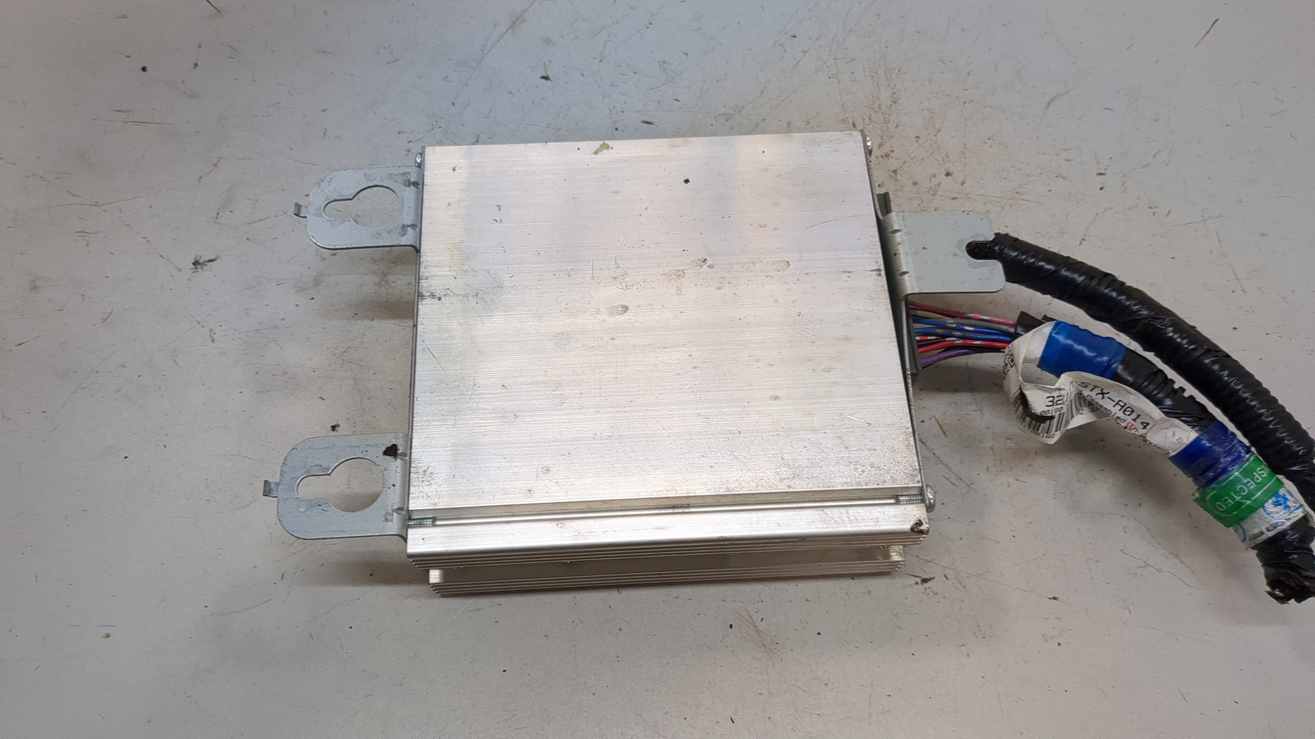 Усилитель акустической системы