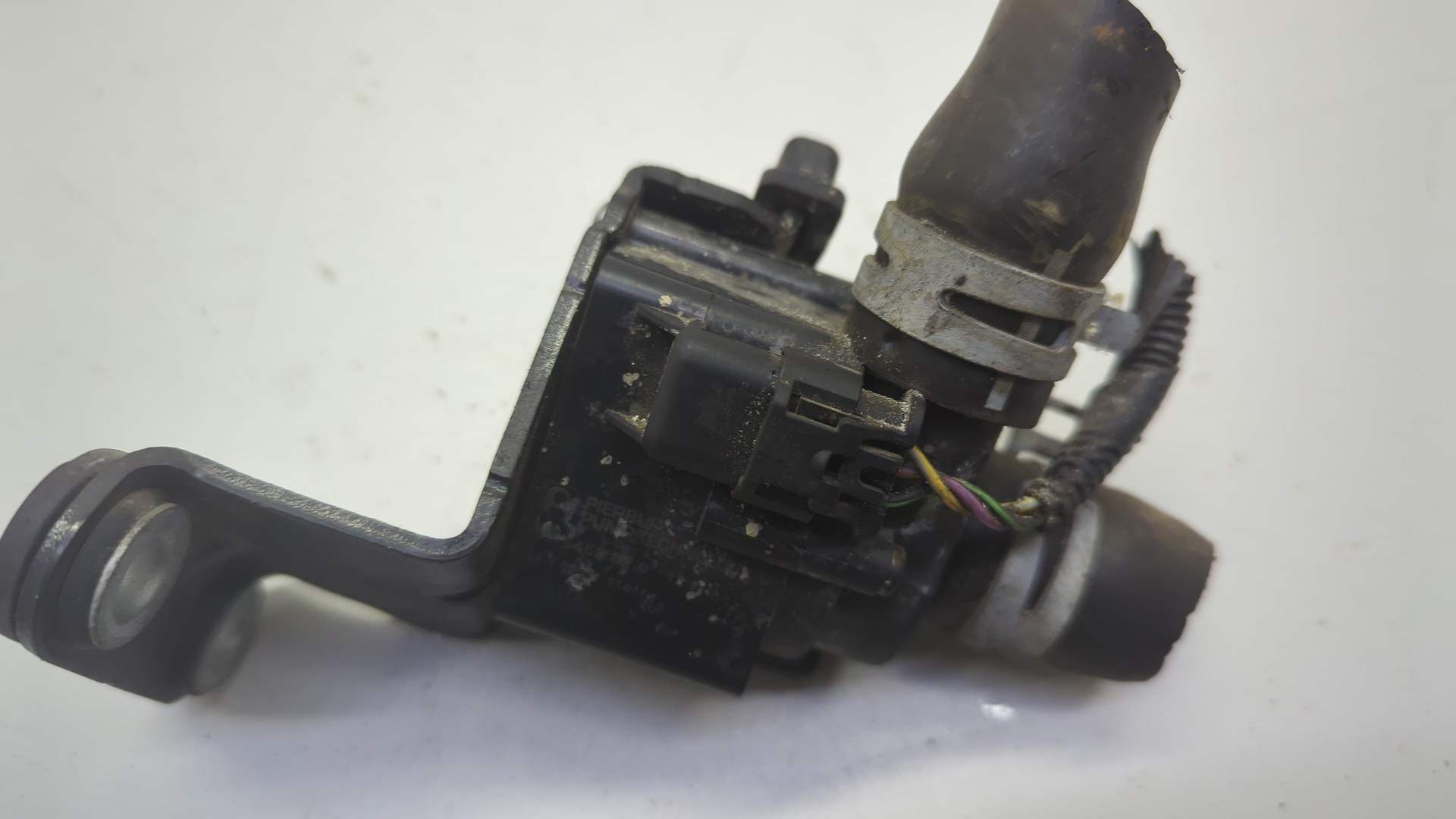 Насос водяной (помпа)